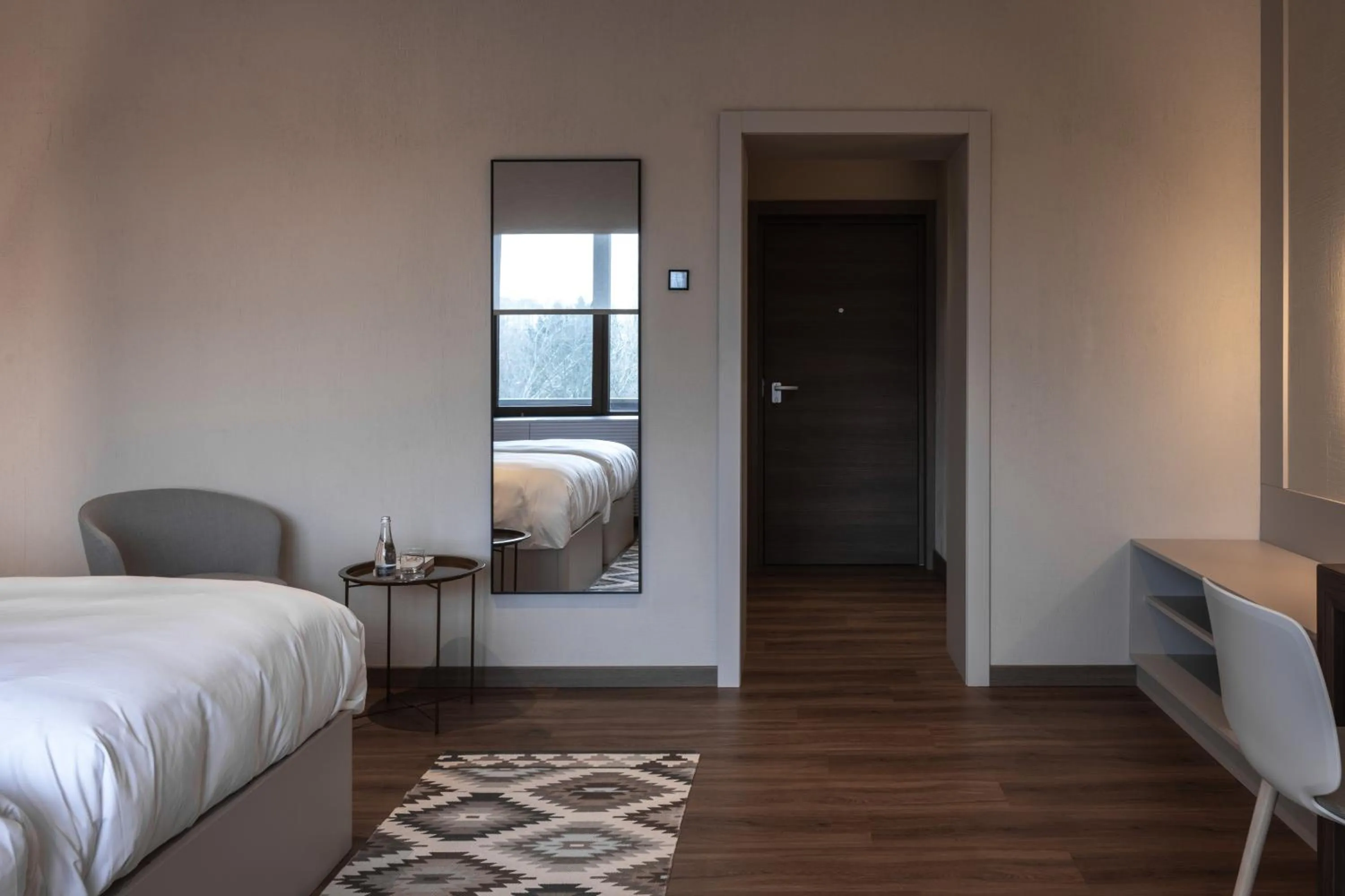 Photo of the whole room, Bed in Mimi Hotel Chisinau Jolly Alon