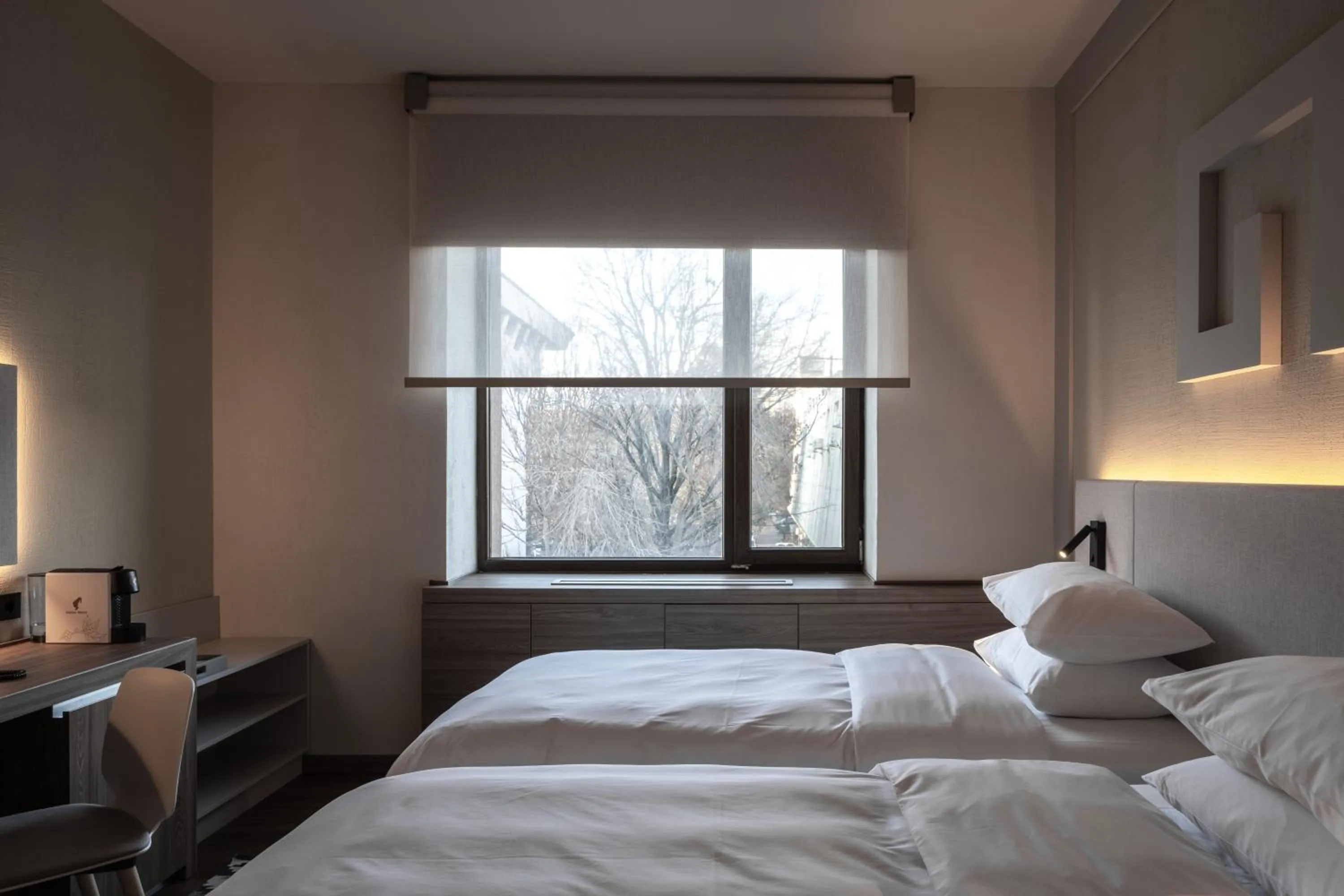 Bed in Mimi Hotel Chisinau Jolly Alon