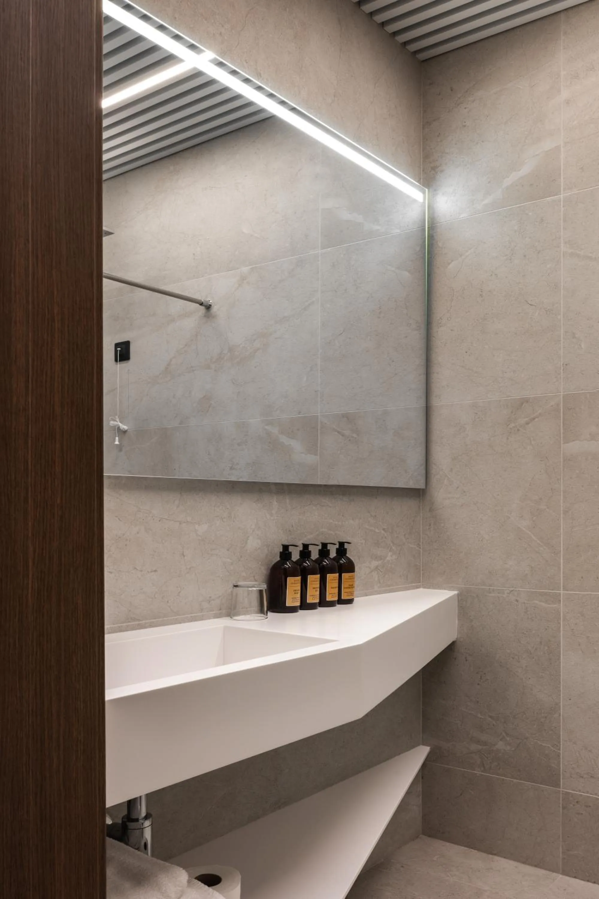 Bathroom in Mimi Hotel Chisinau Jolly Alon