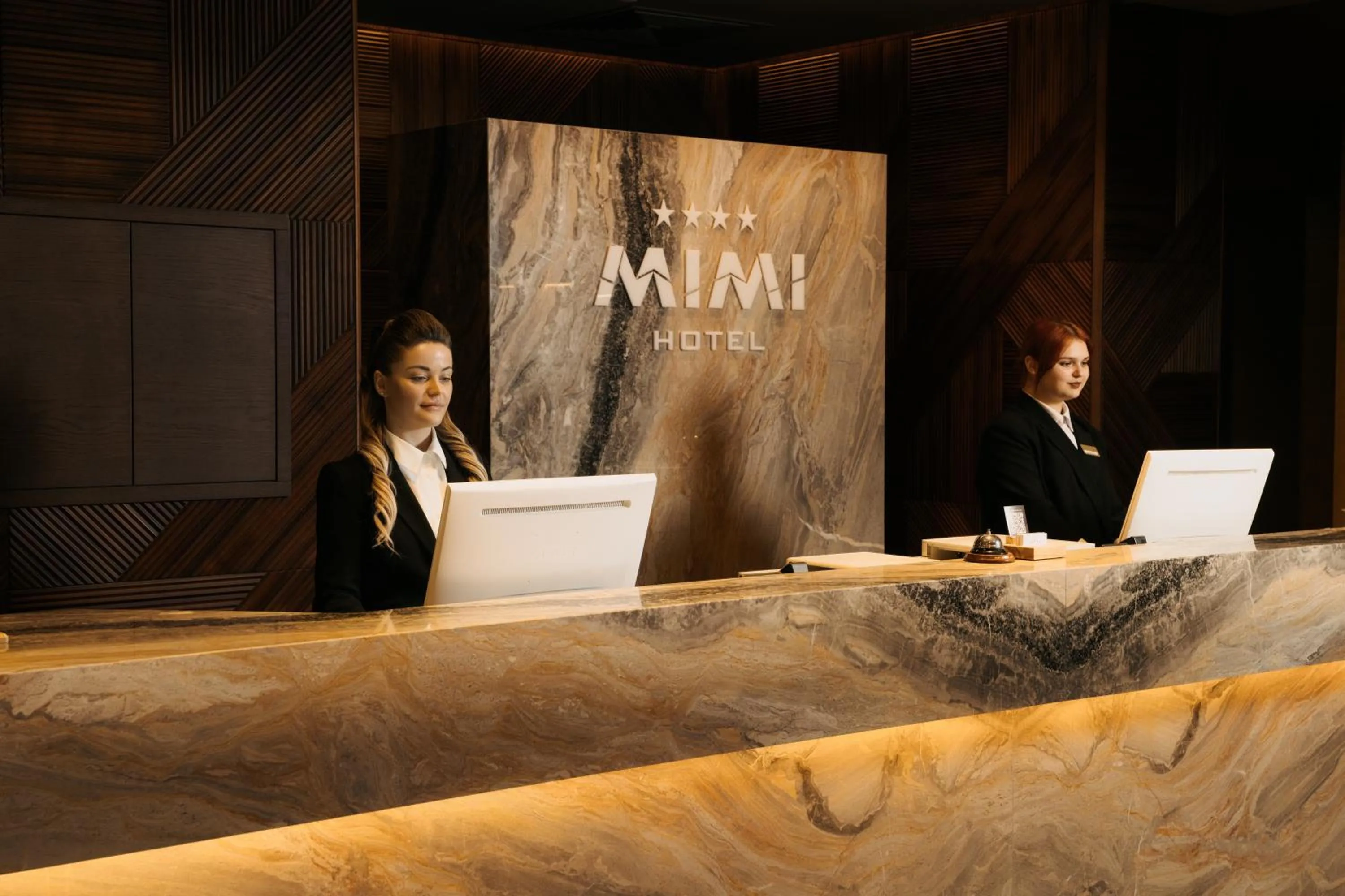 Lobby or reception in Mimi Hotel Chisinau Jolly Alon