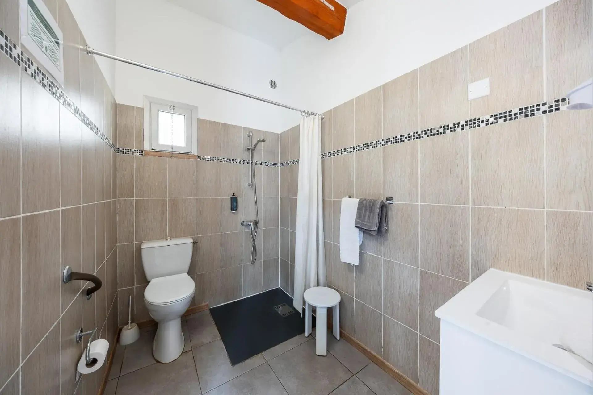 Double Room - Annex in The Originals City, Hôtel Azur, Fos-sur-Mer Double Room - Annex in The Originals City, Hôtel Azur, Fos-sur-Mer