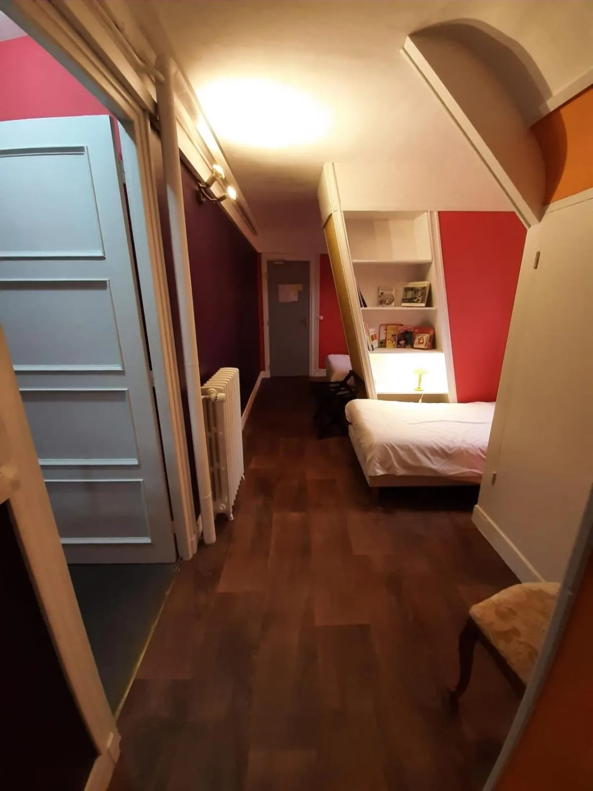 Bed in Hotel du Cygne