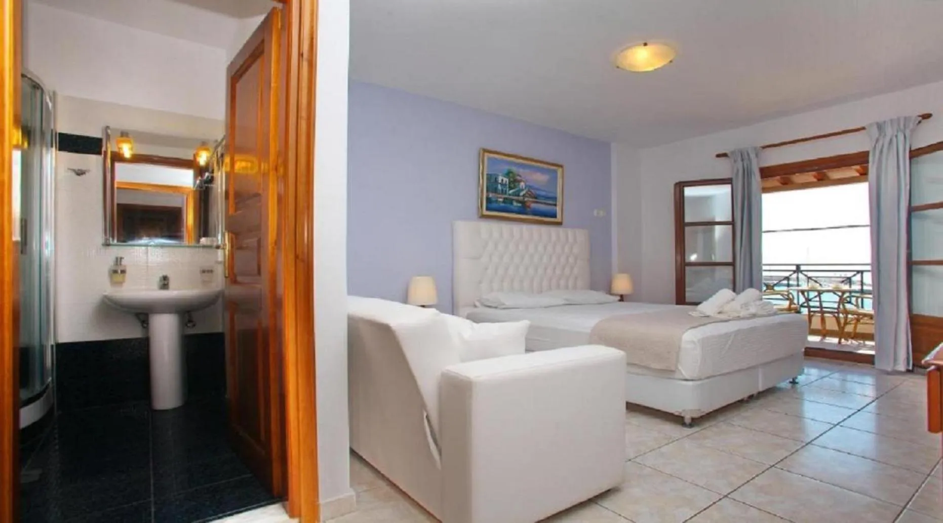 Property building in Anna Maria - Vanessa Apartments