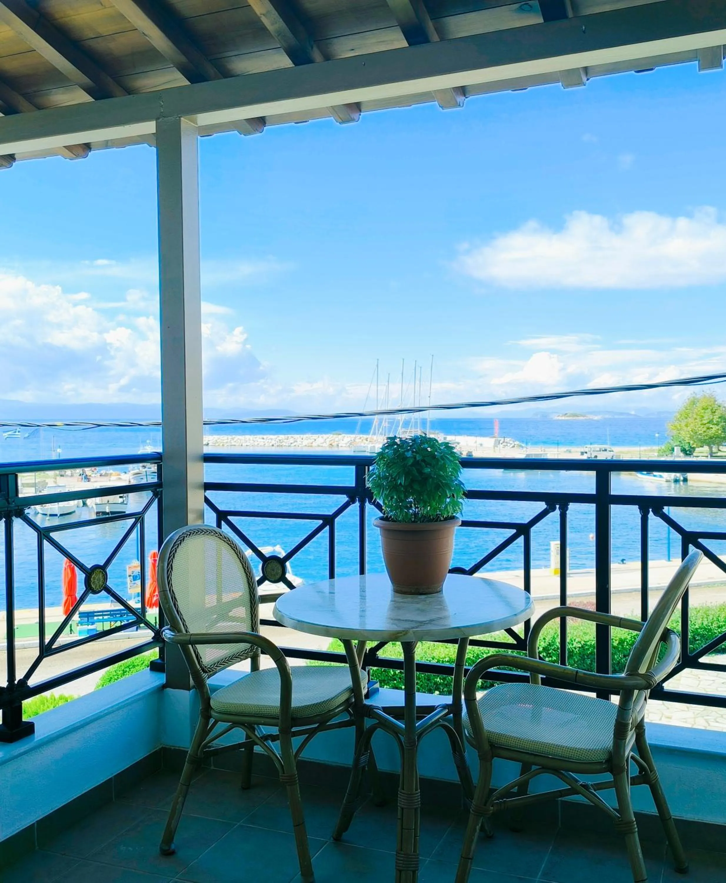 Property building in Anna Maria - Vanessa Apartments