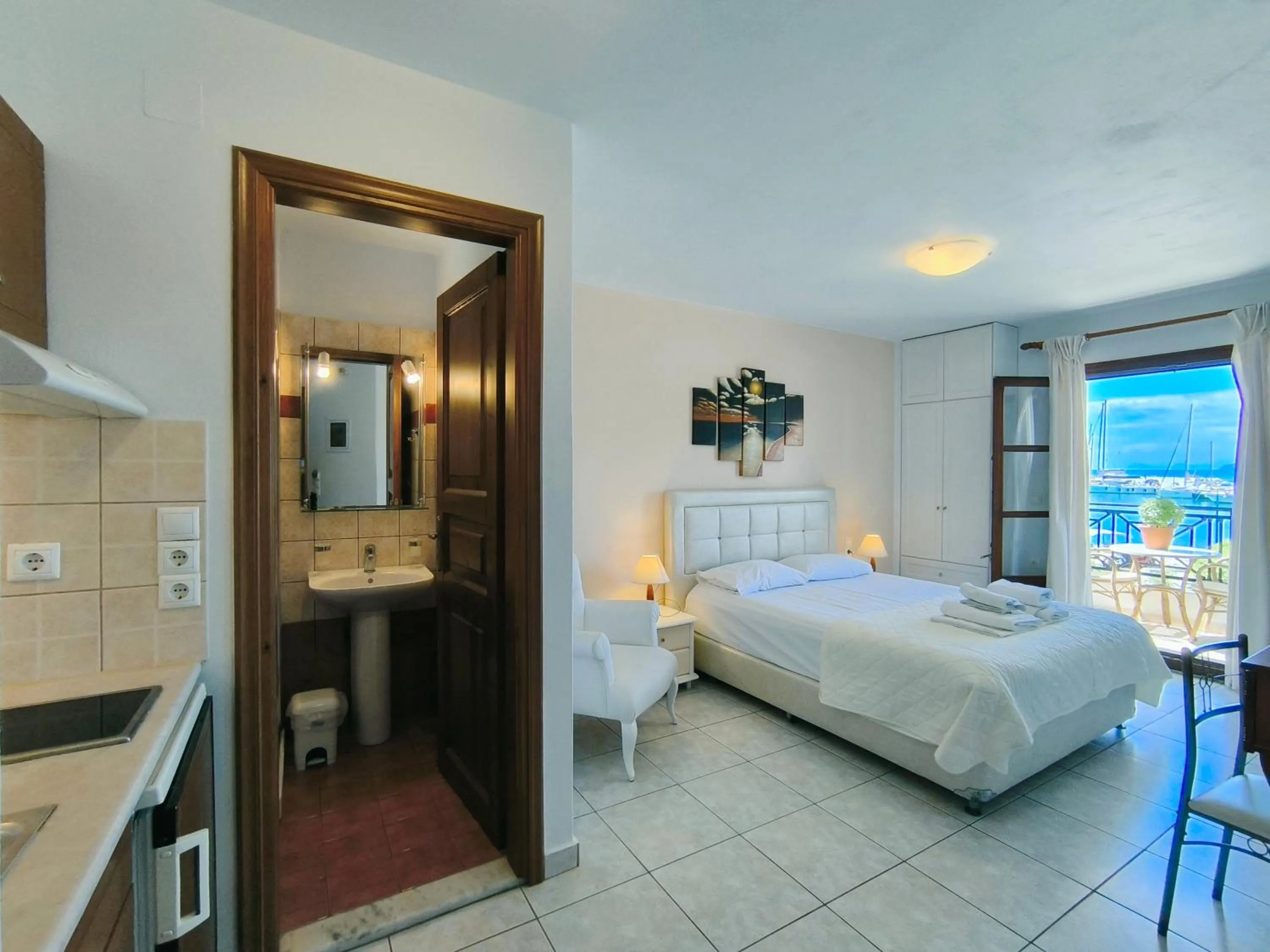 Property building, Bed in Anna Maria - Vanessa Apartments