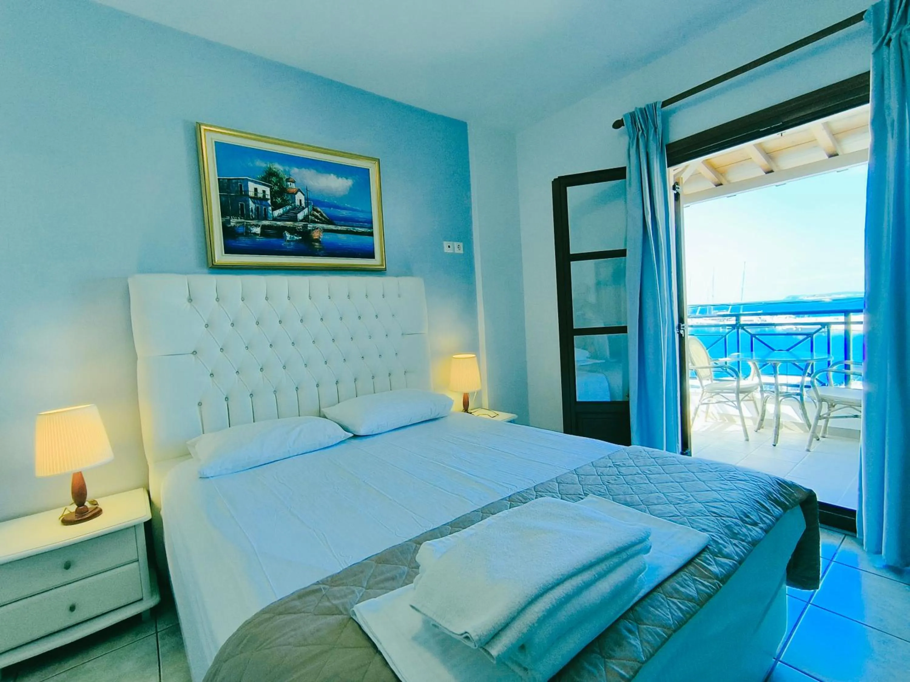 Property building, Bed in Anna Maria - Vanessa Apartments