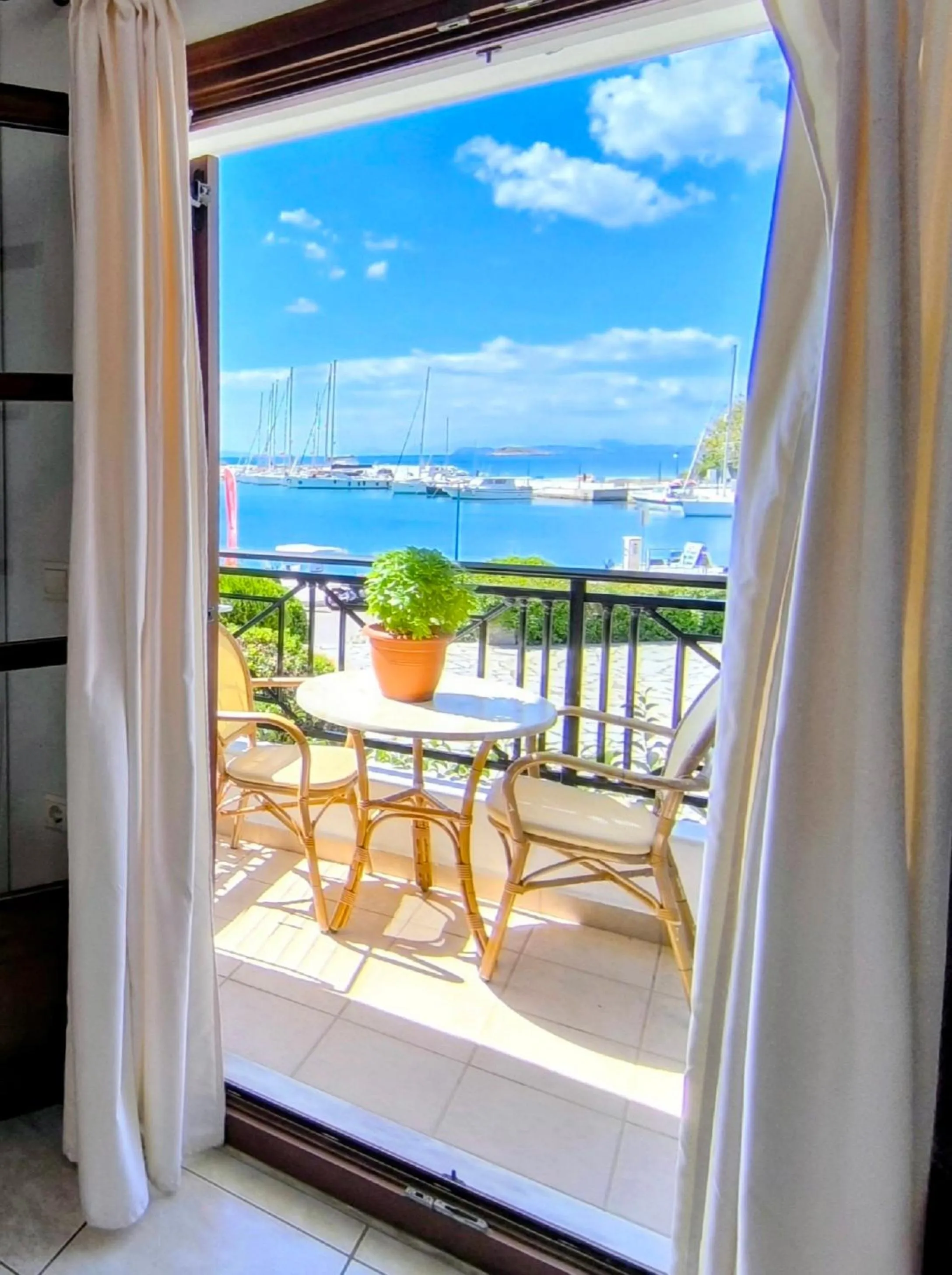 Property building in Anna Maria - Vanessa Apartments