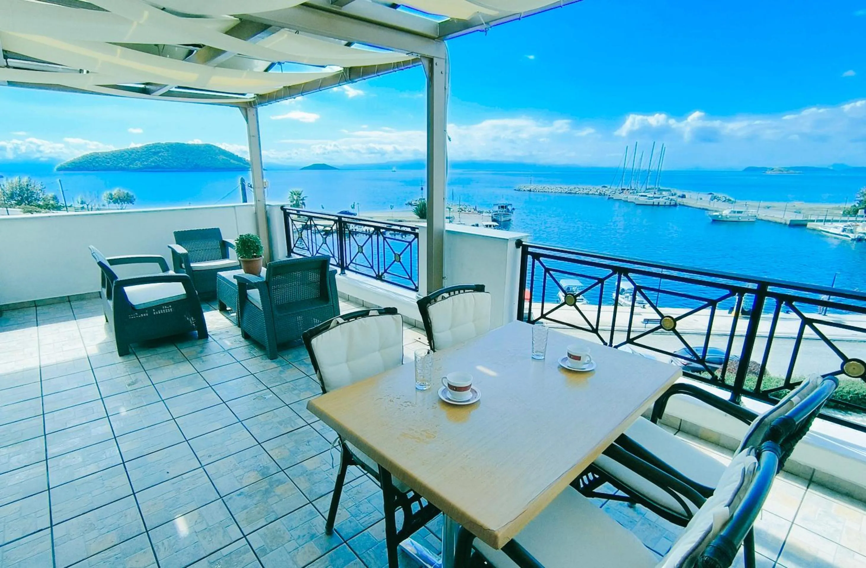 Property building in Anna Maria - Vanessa Apartments