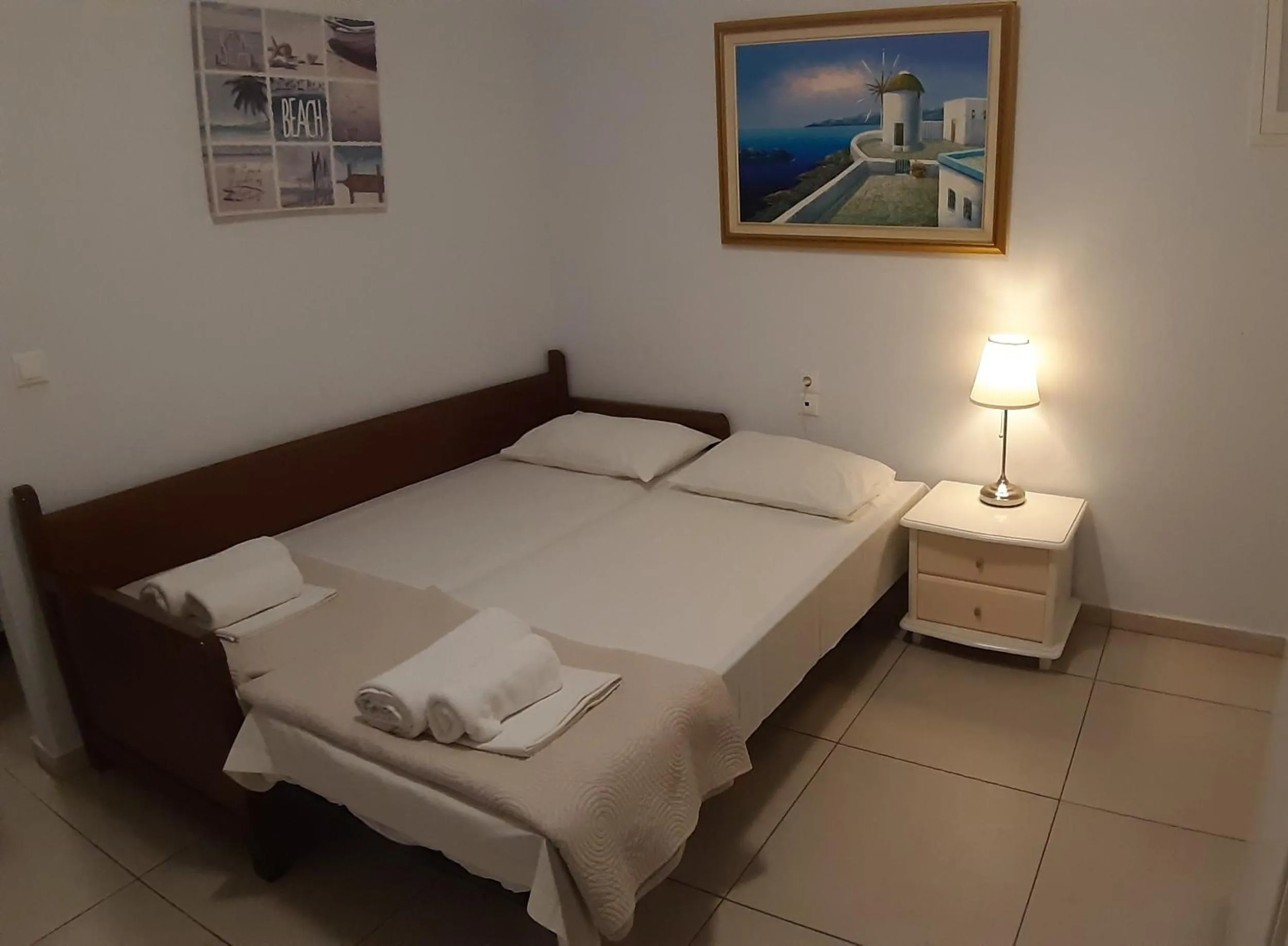 Property building, Bed in Anna Maria - Vanessa Apartments