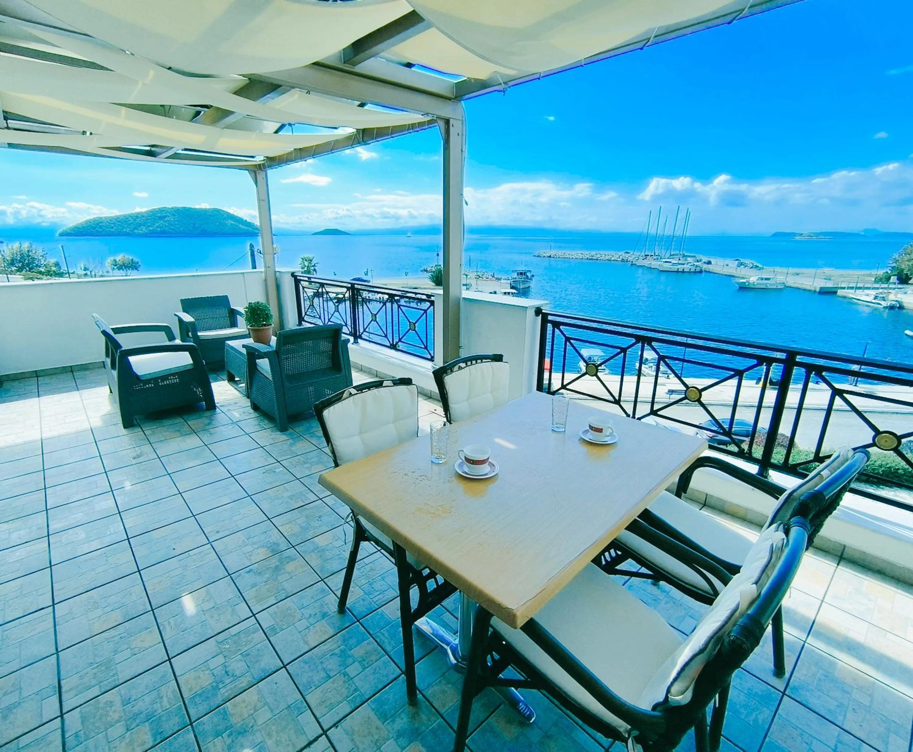 Property building in Anna Maria - Vanessa Apartments