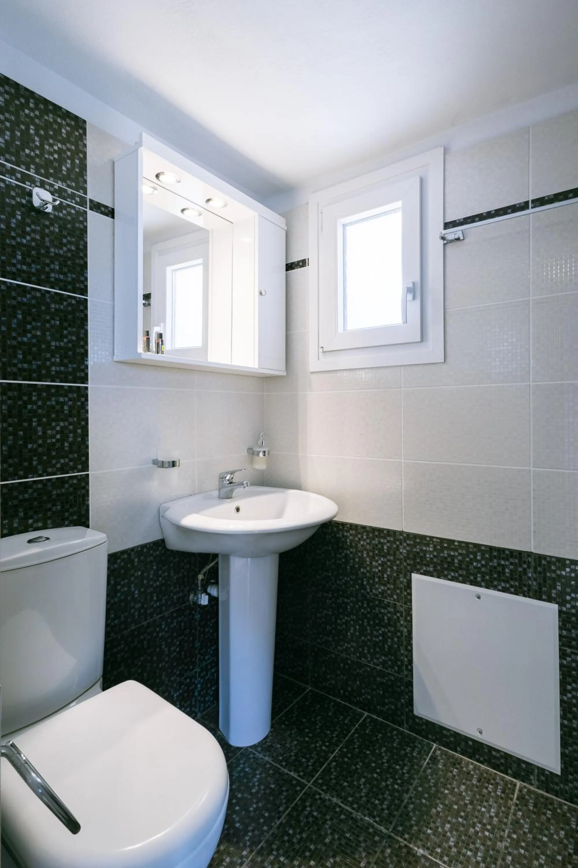 Shower in Anna Maria - Vanessa Apartments