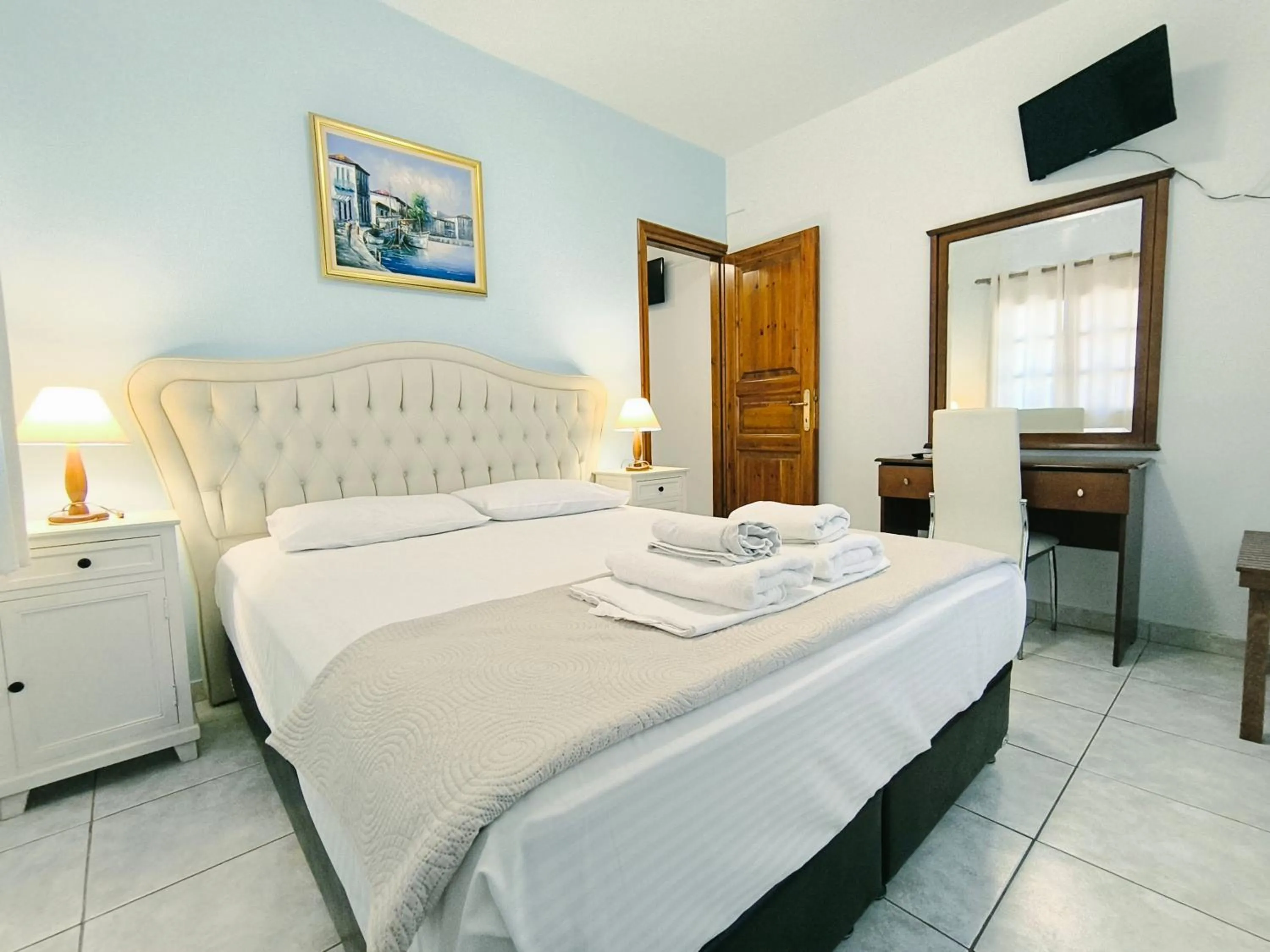 Property building, Bed in Anna Maria - Vanessa Apartments