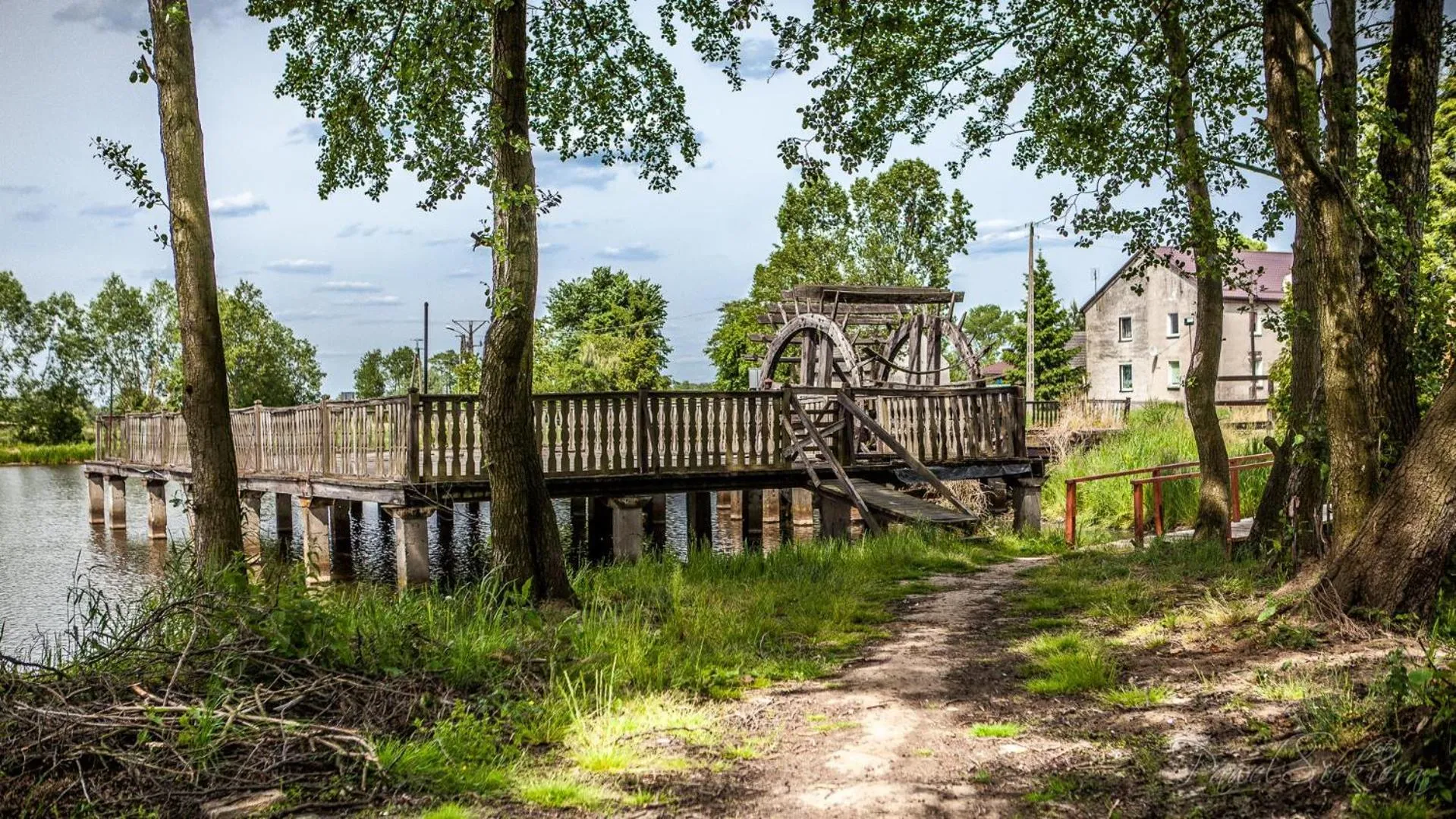 Nearby landmark in Stary Młyn