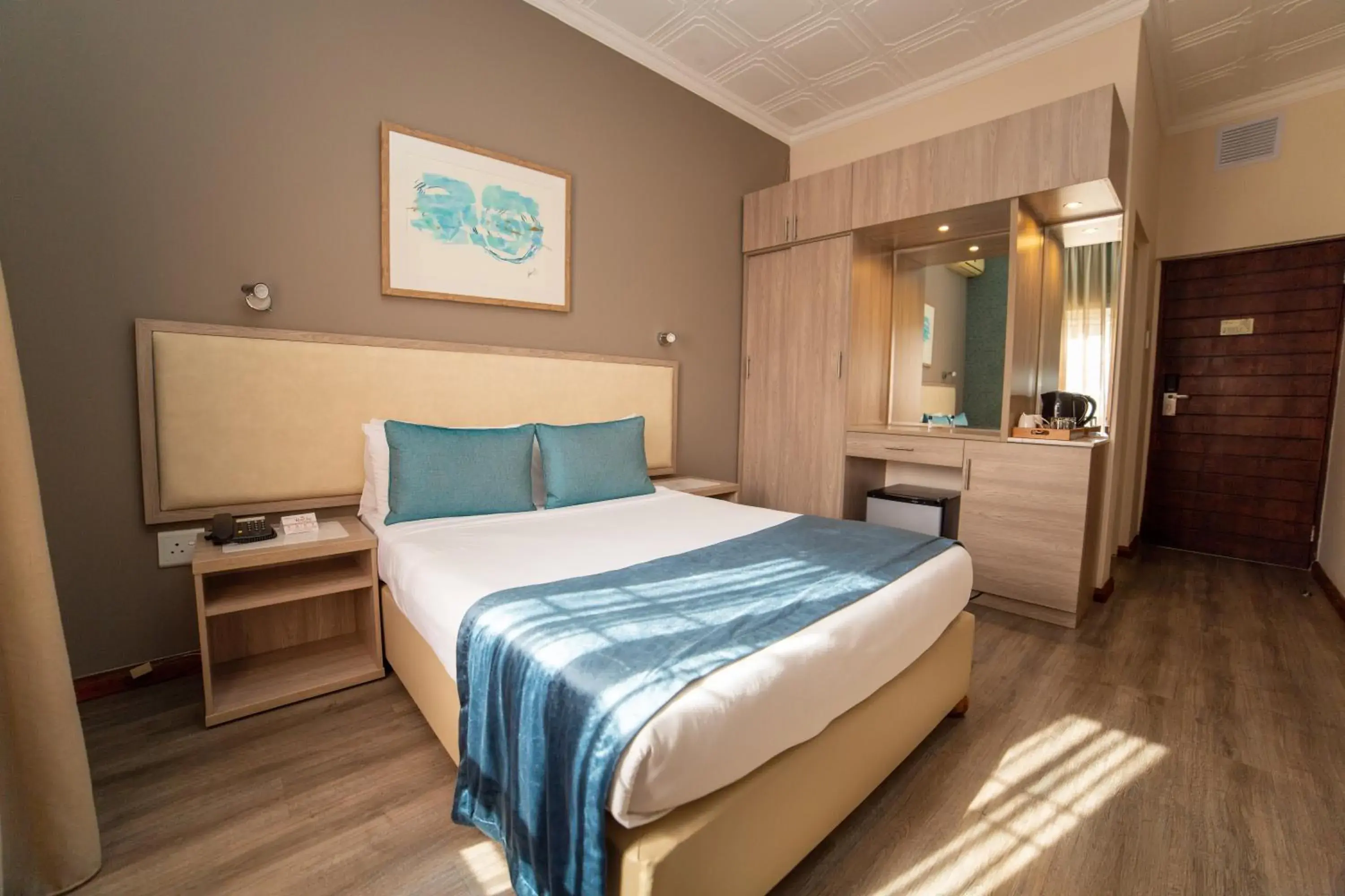 Deluxe Double Room in Regal Inn Ballito Deluxe Double Room in Regal Inn Ballito