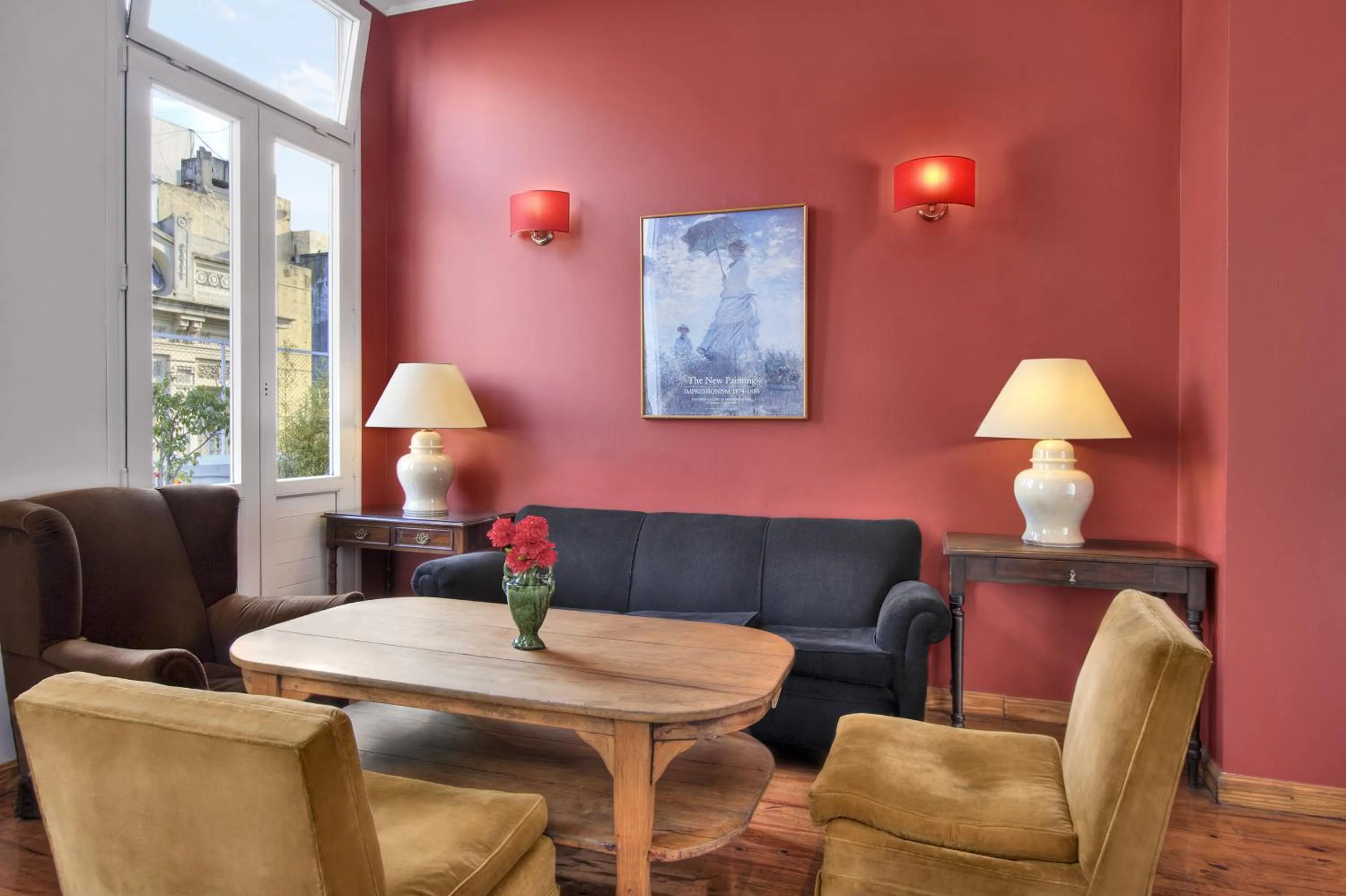 Living room in Milhouse Hostel Hipo