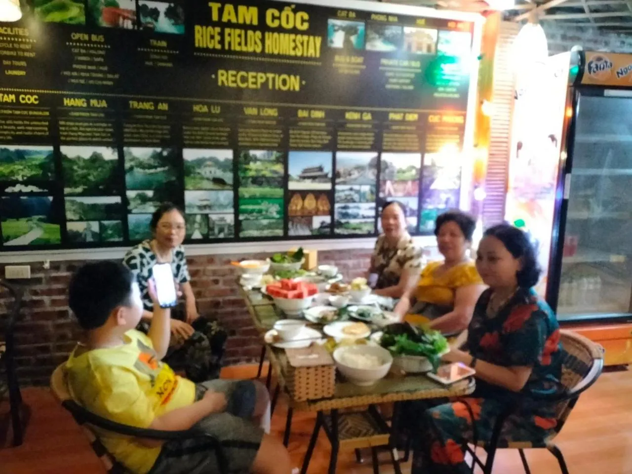 Restaurant/places to eat in Tam Coc Rice Fields Homestay