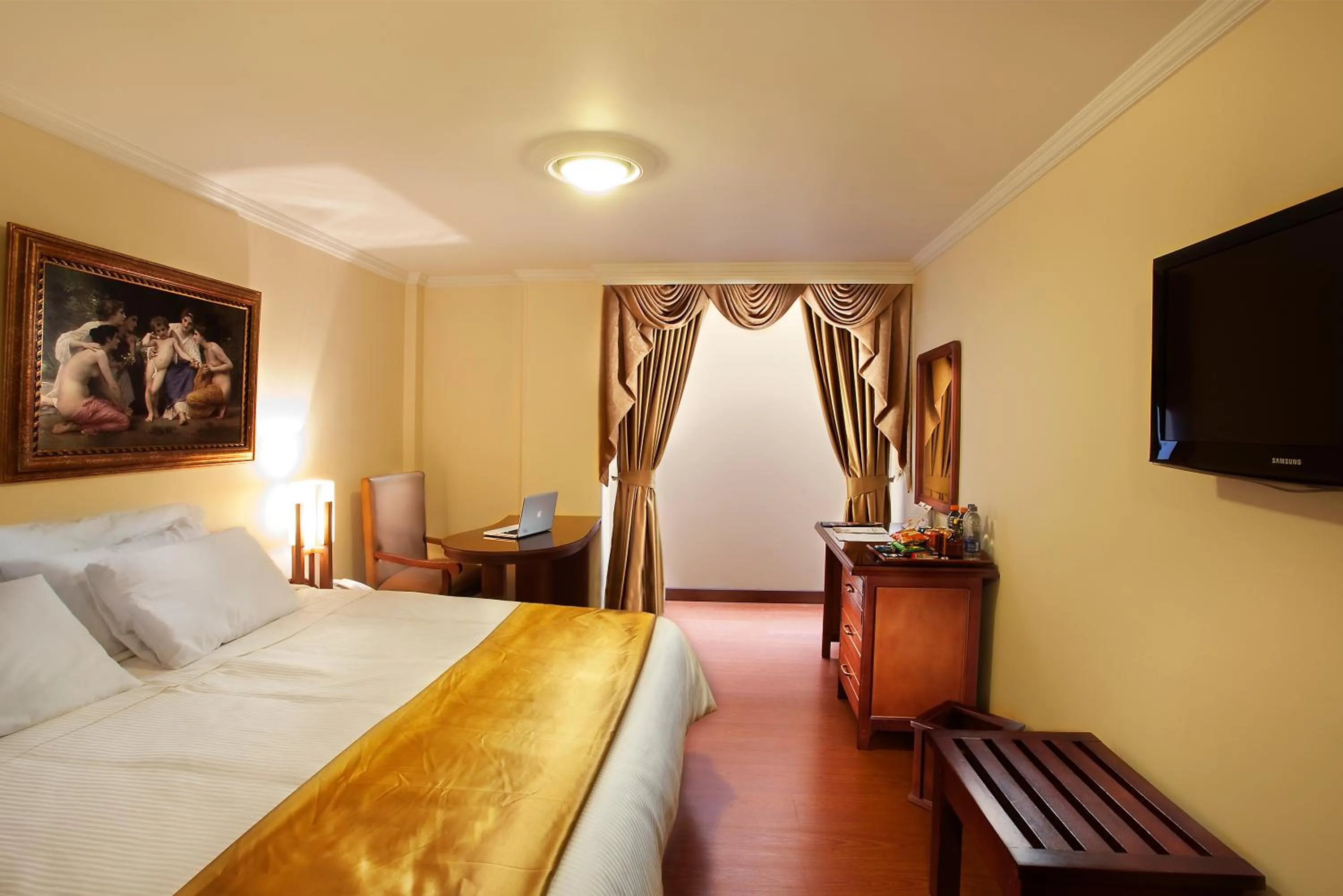 Photo of the whole room, Bed in Hotel Fernando Plaza