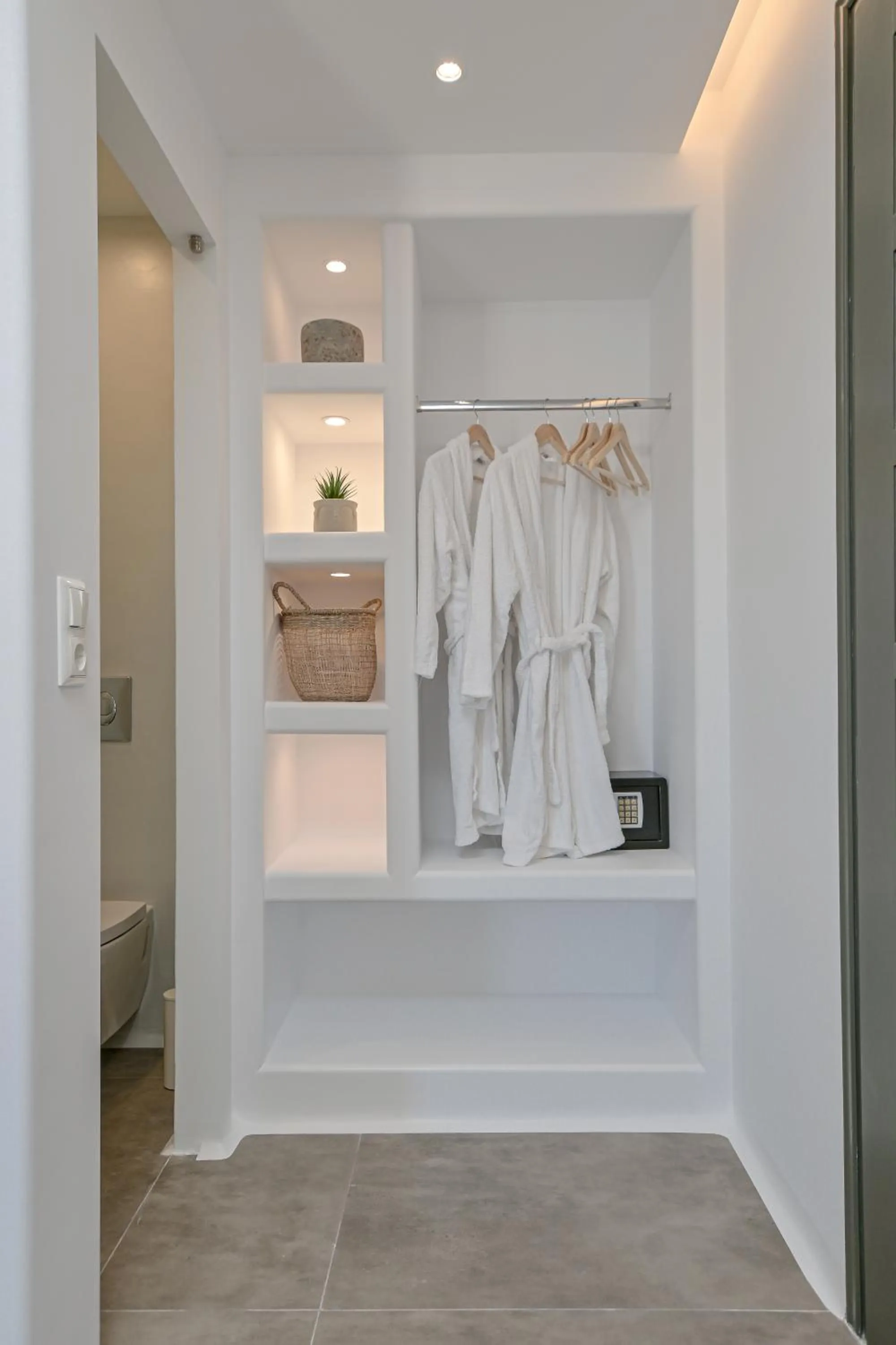 wardrobe in Naxos Blue Sky