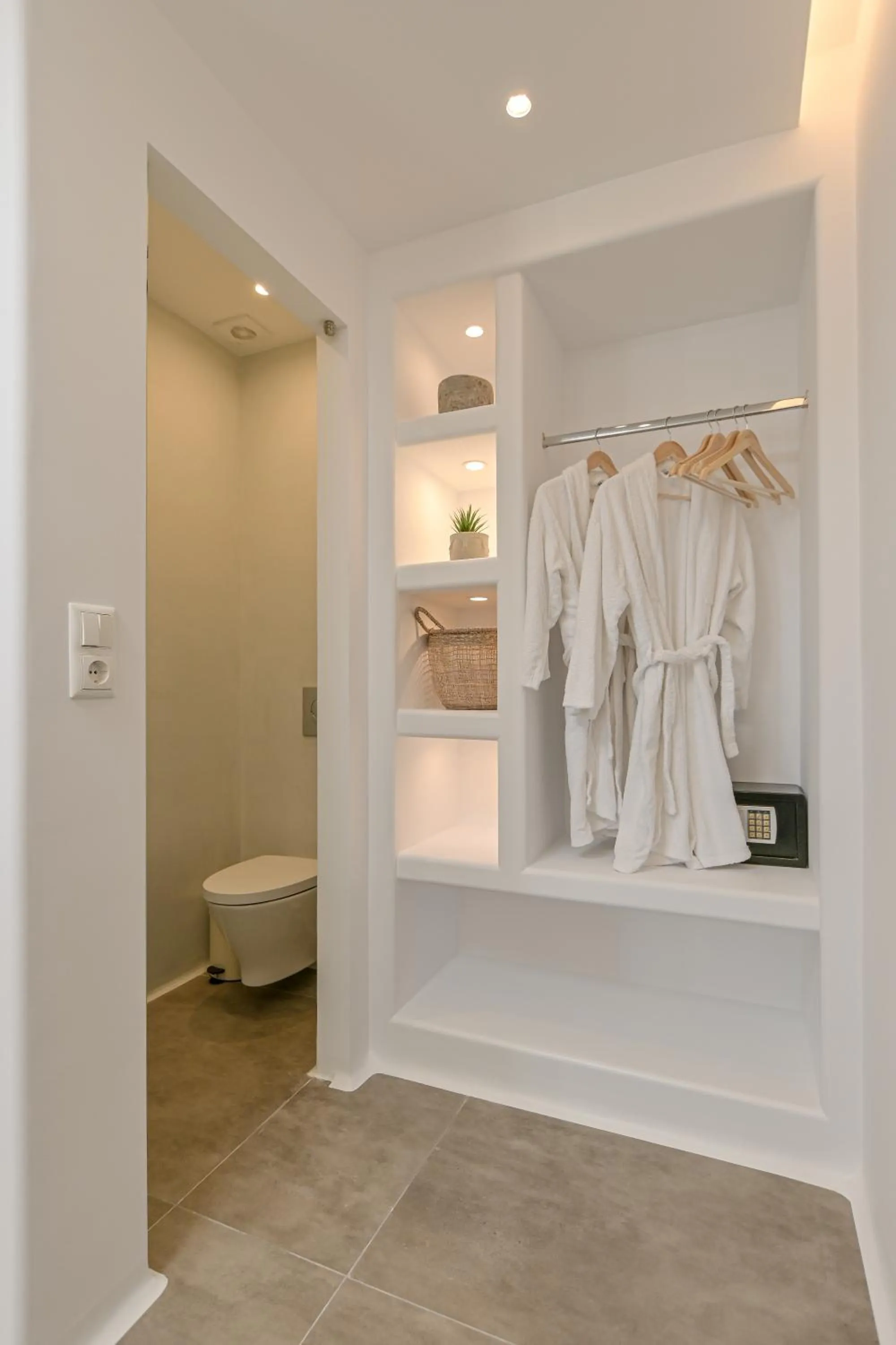 wardrobe in Naxos Blue Sky