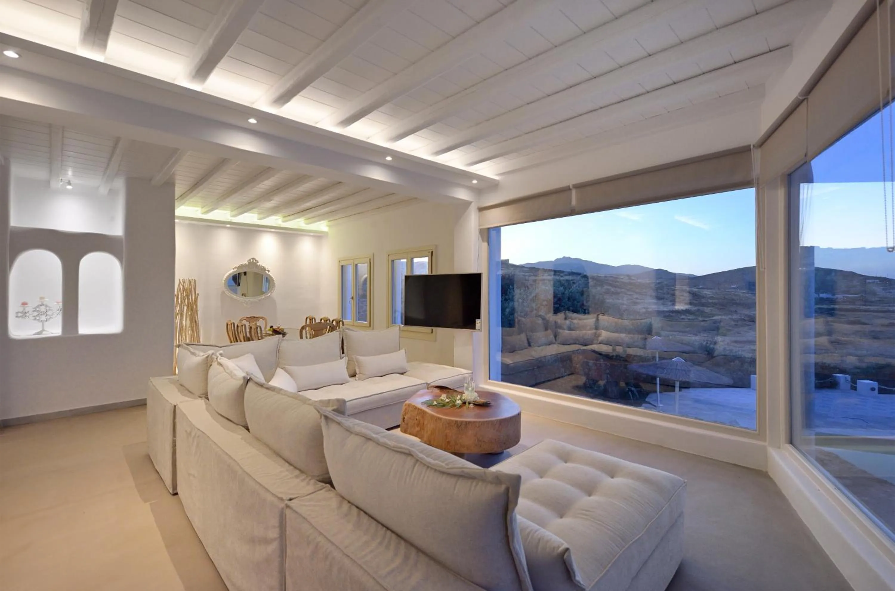 TV and multimedia in Mykonos Dream Villas