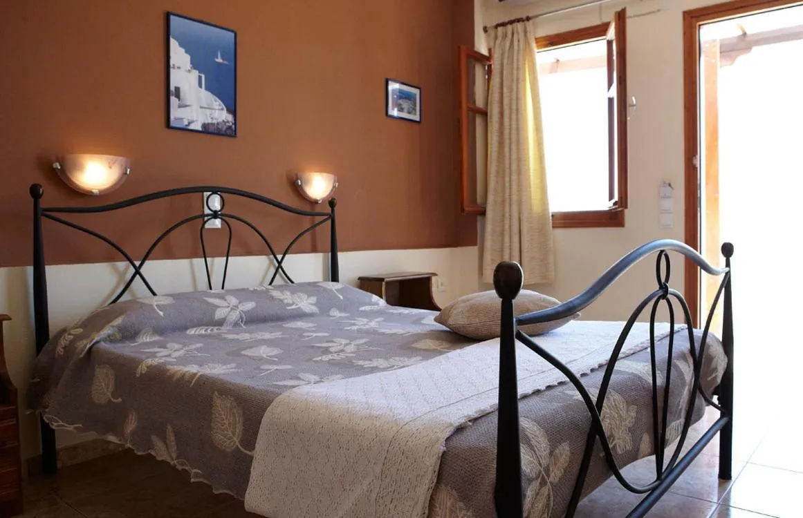Photo of the whole room, Bed in Villa Galinia