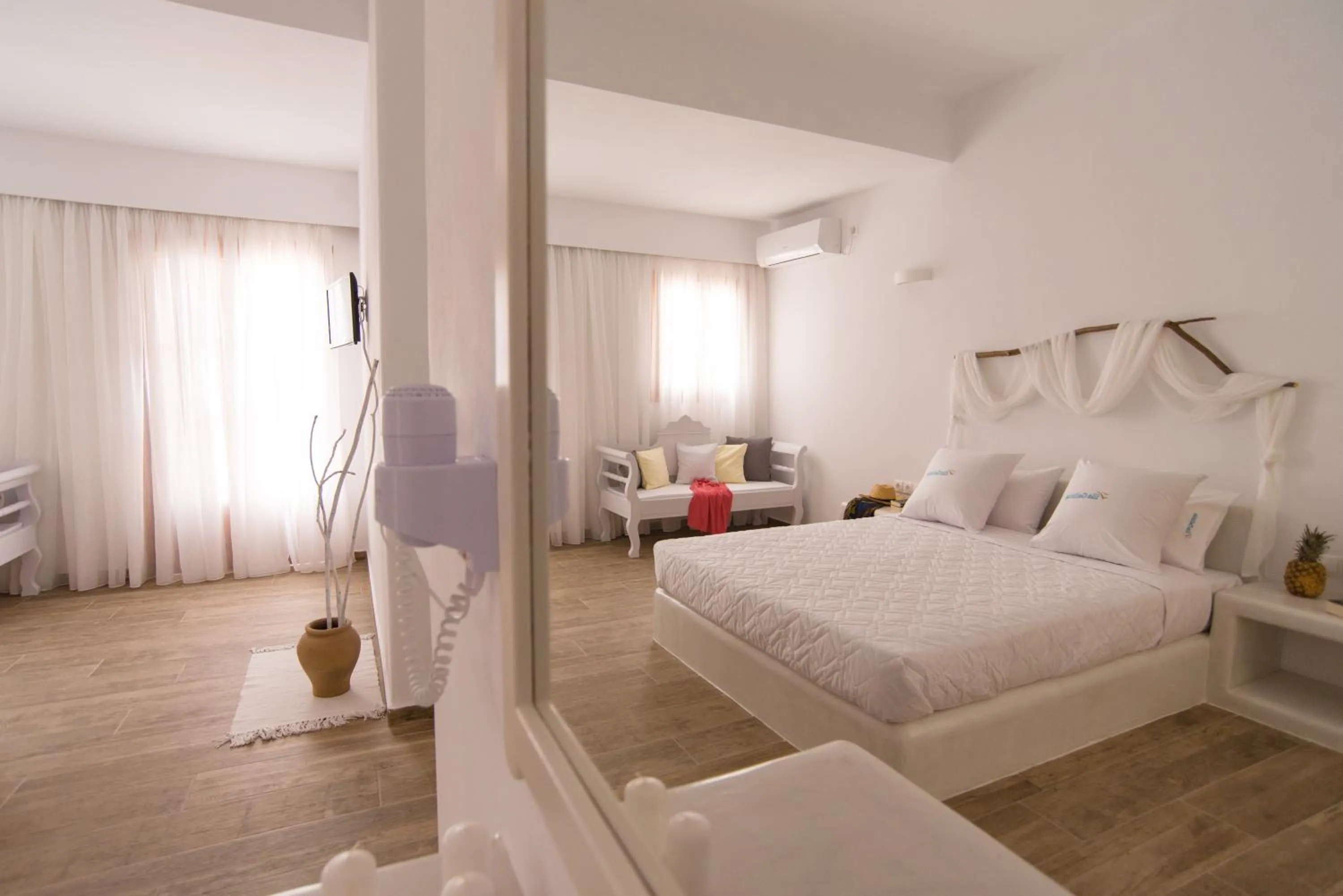 Day, Bed in Villa Galinia