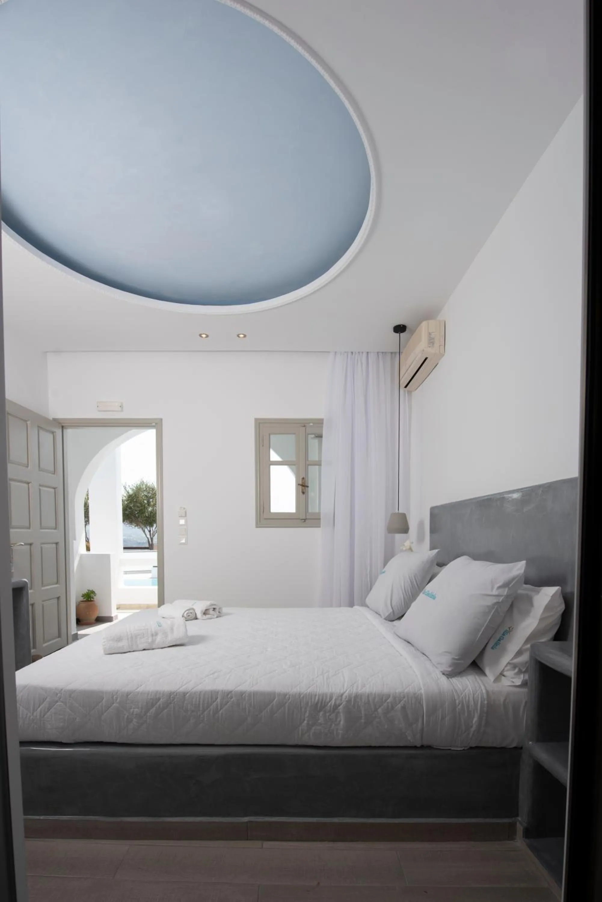 Bedroom, Bed in Villa Galinia