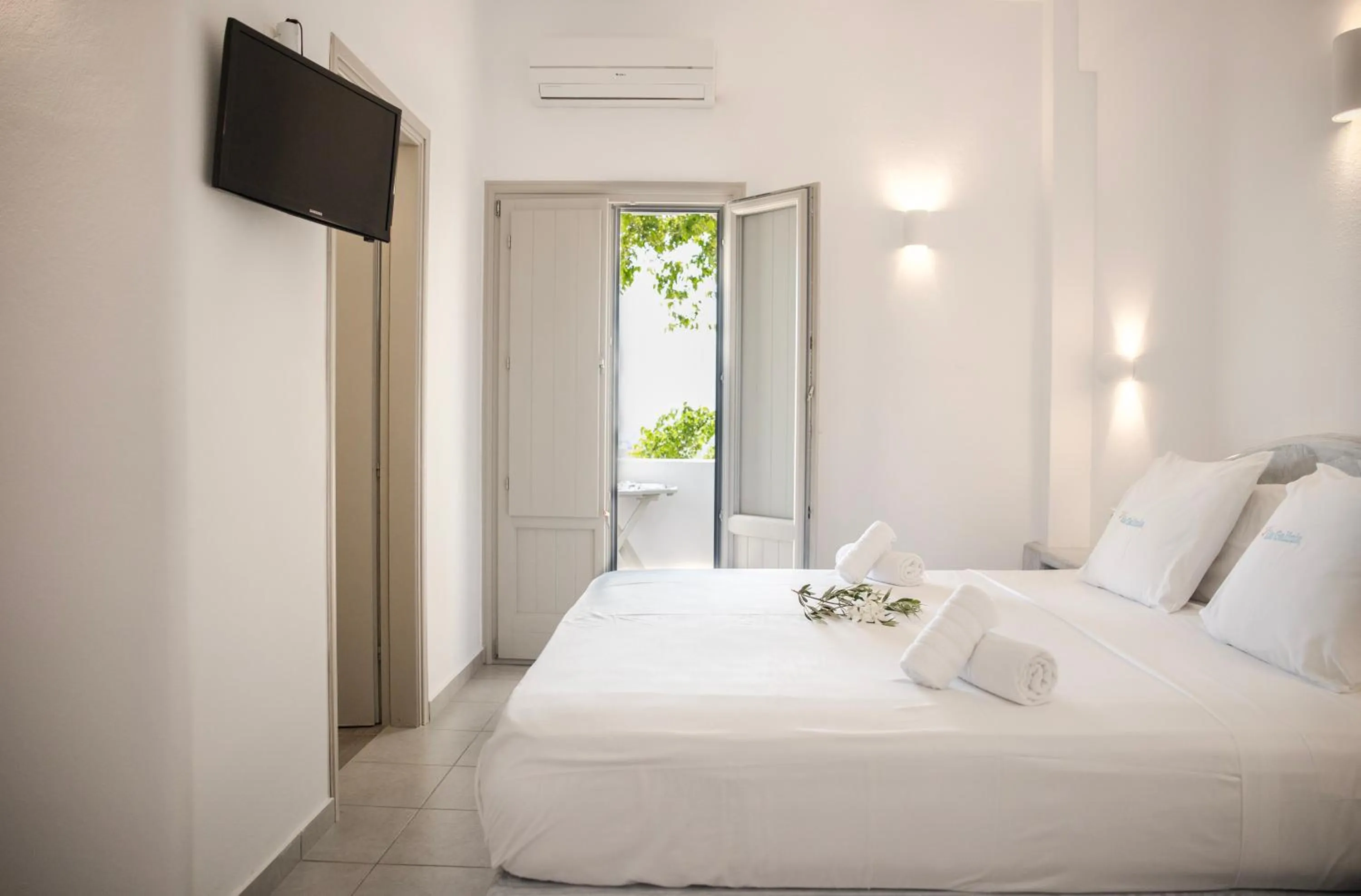 Bedroom, Bed in Villa Galinia