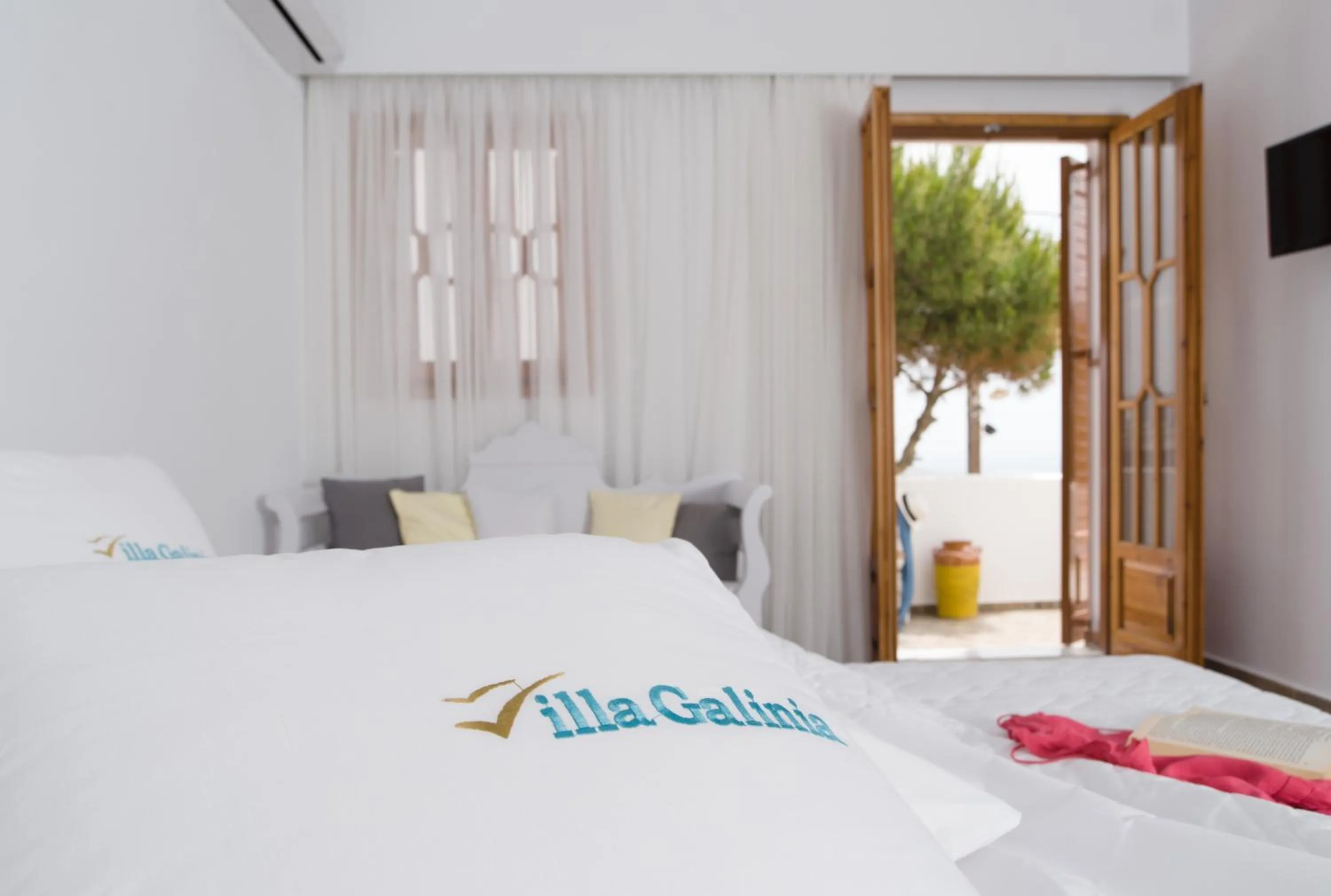 Day, Bed in Villa Galinia