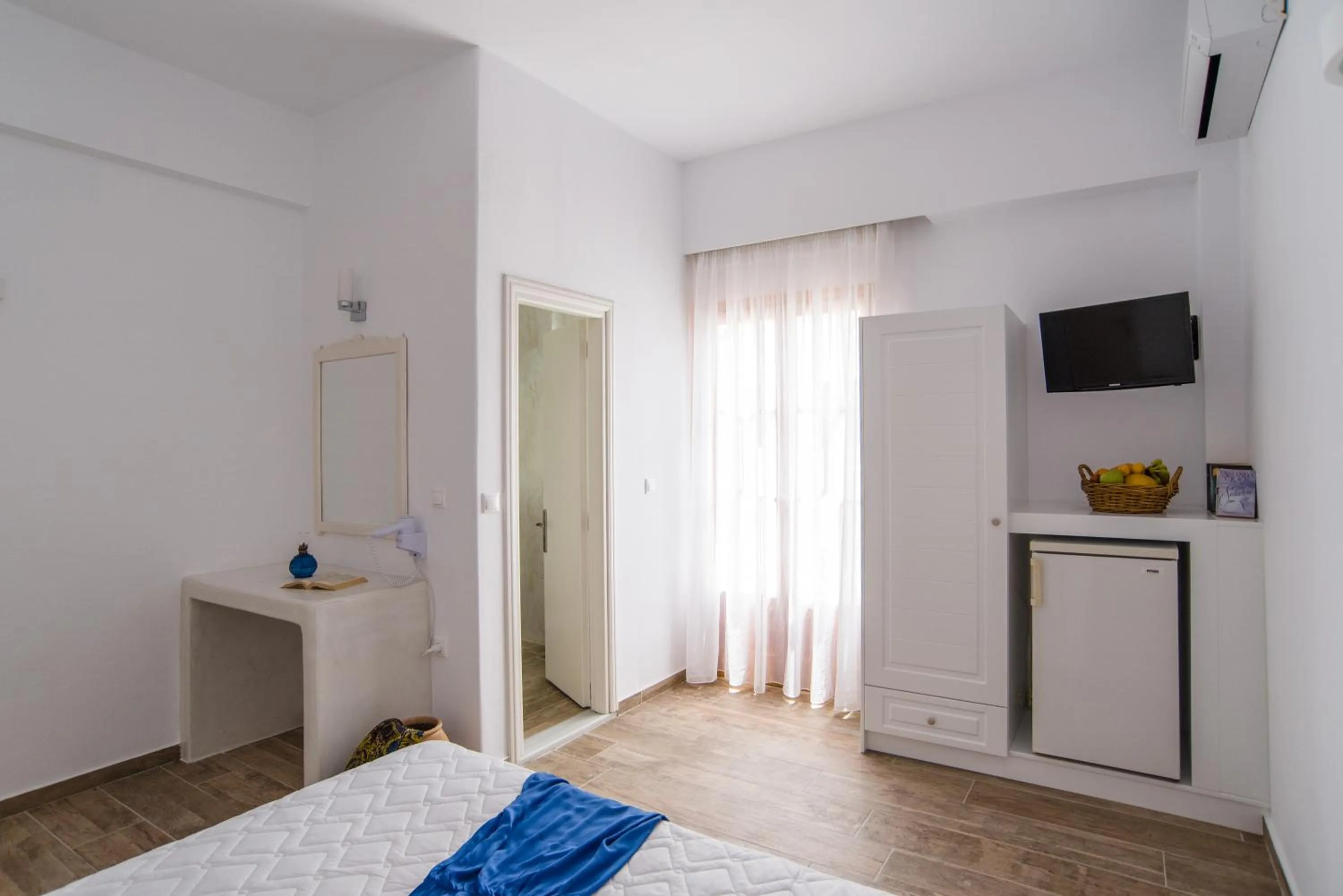 Day, Bed in Villa Galinia