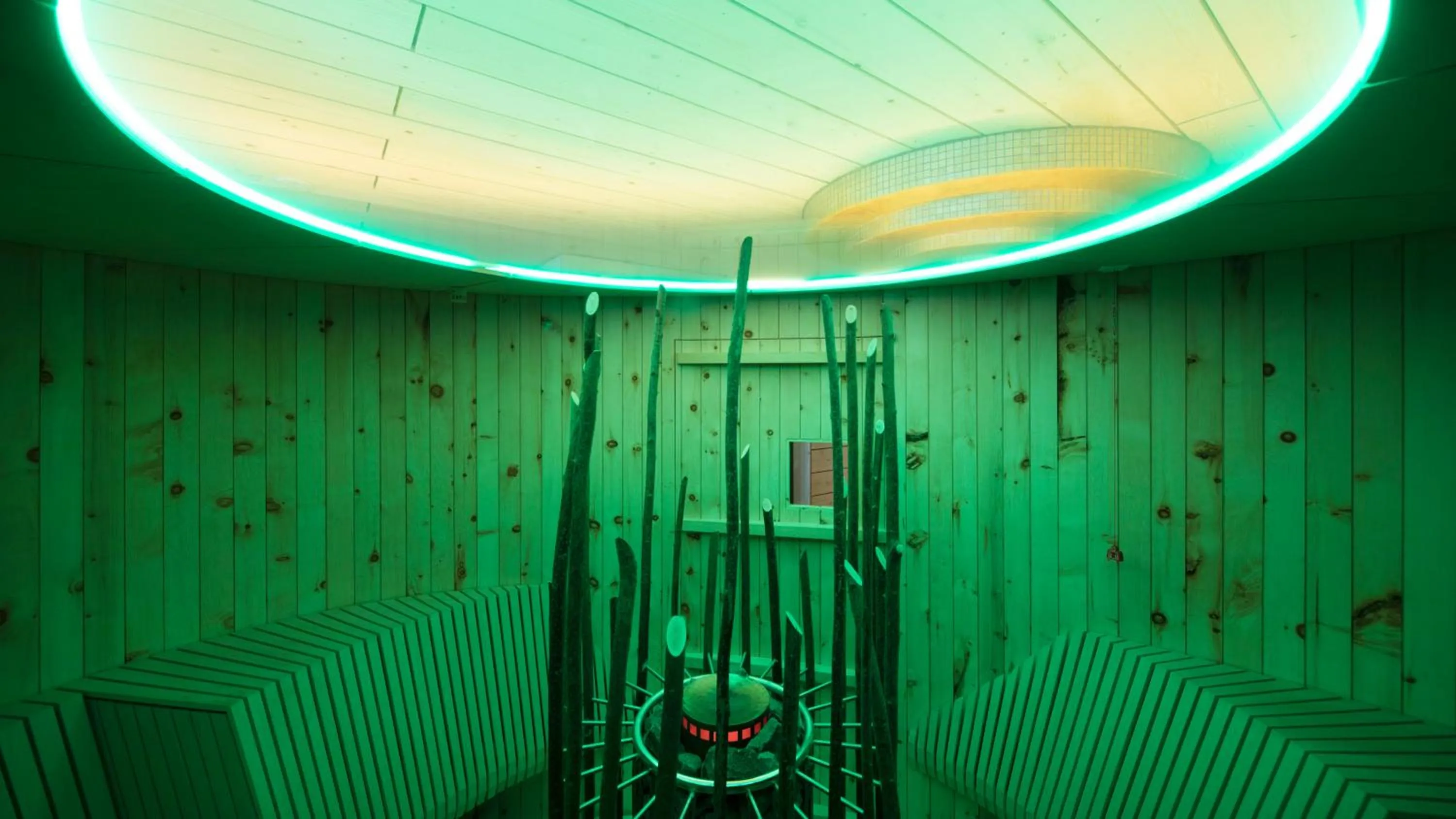 Area and facilities in Hotel Jagdschloss Resort