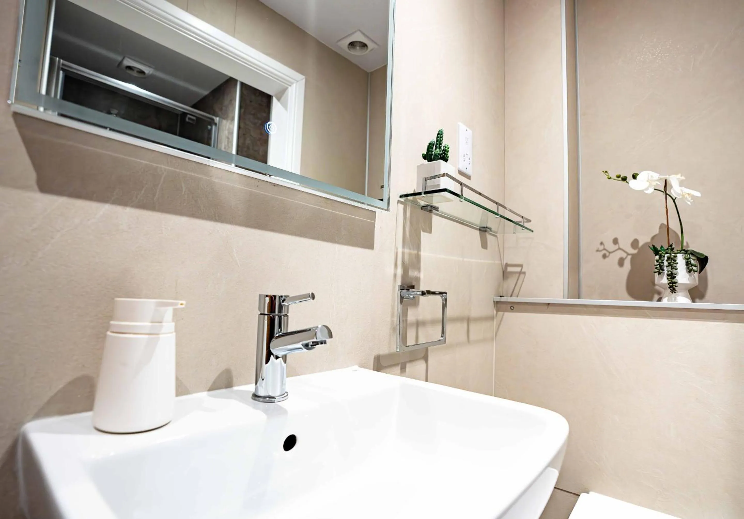 Bathroom in Amadeus Apartments