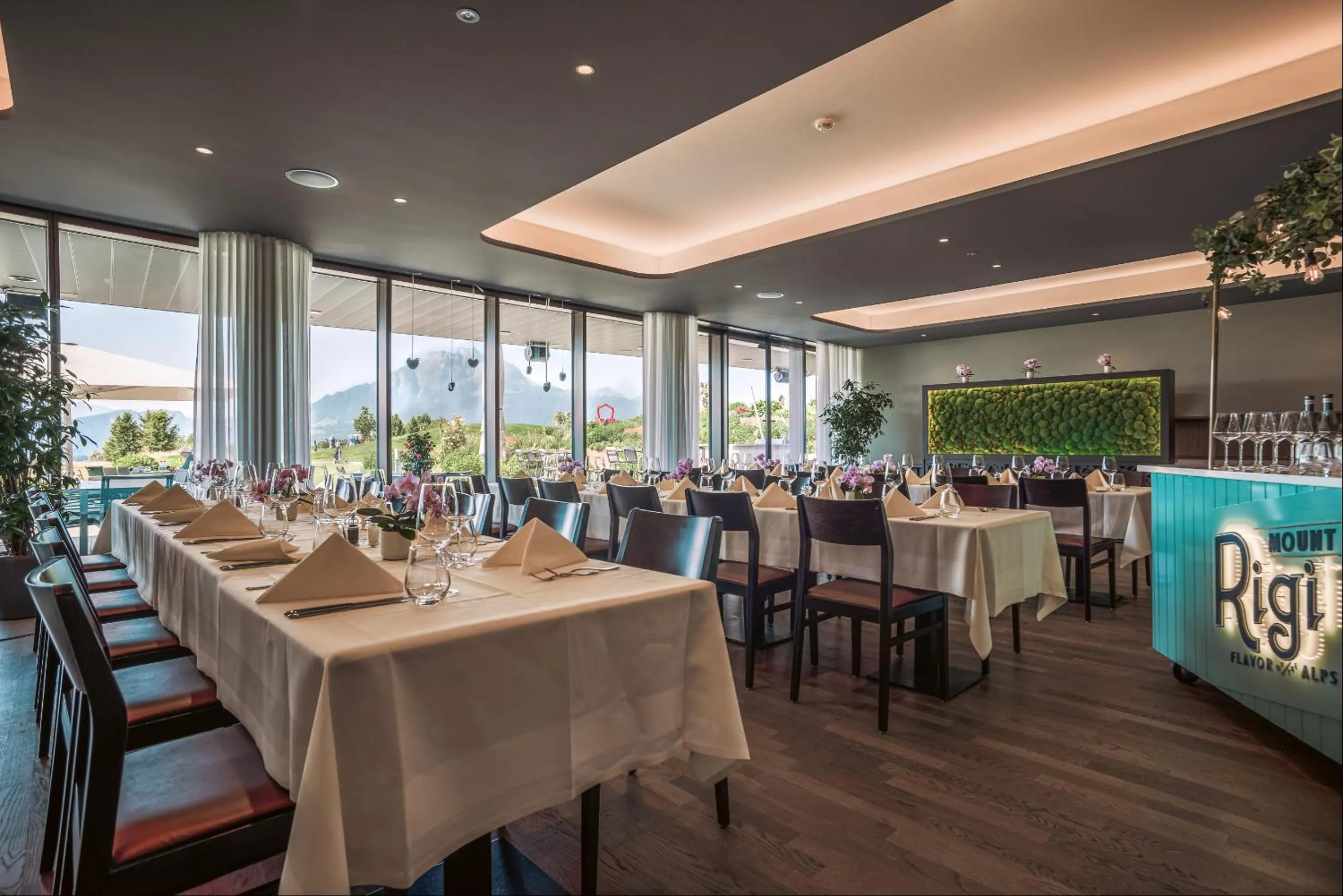 Restaurant/places to eat in Gasthaus Badhof - Golfhotel