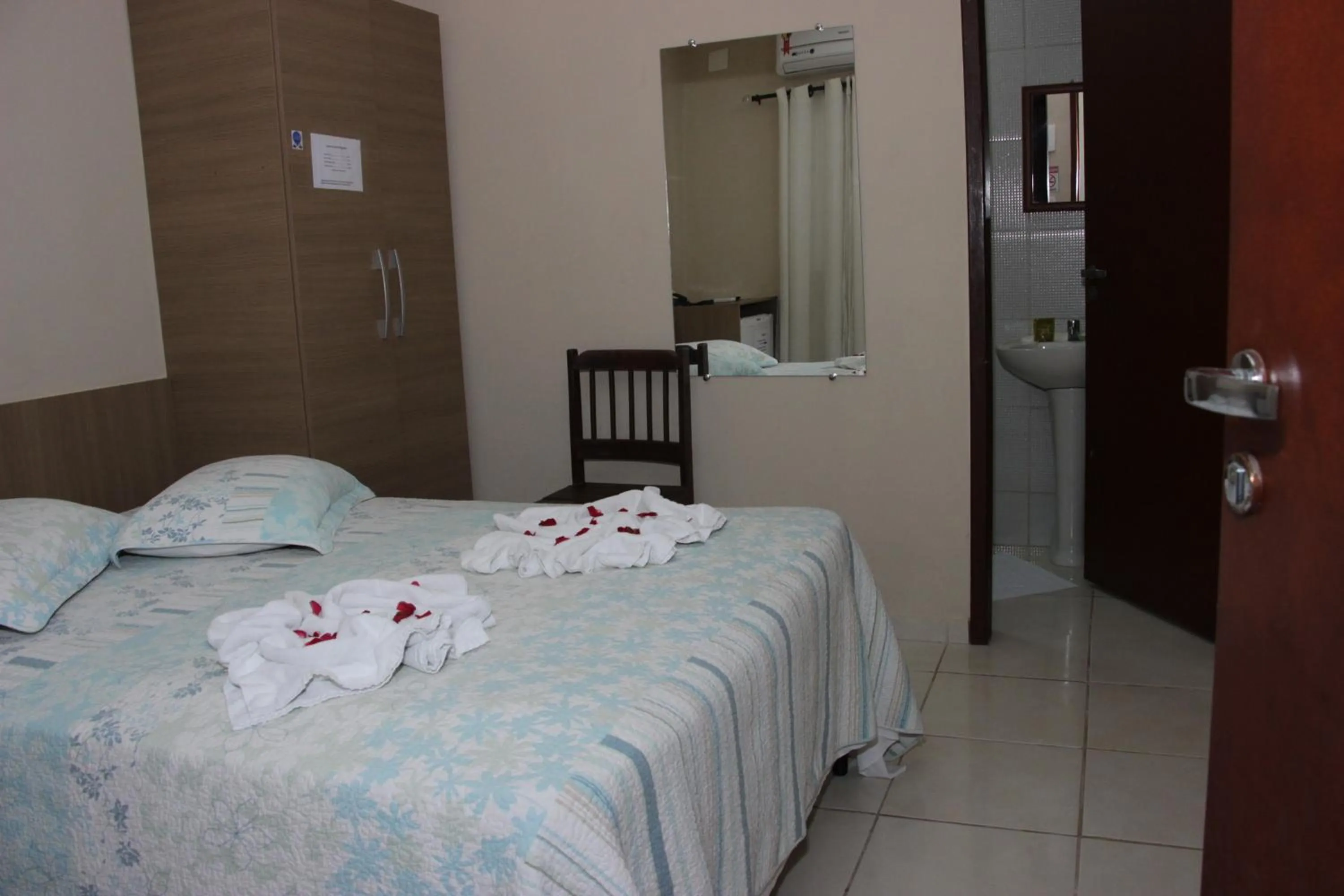 Bedroom, Bed in Pousada Vila do Porto