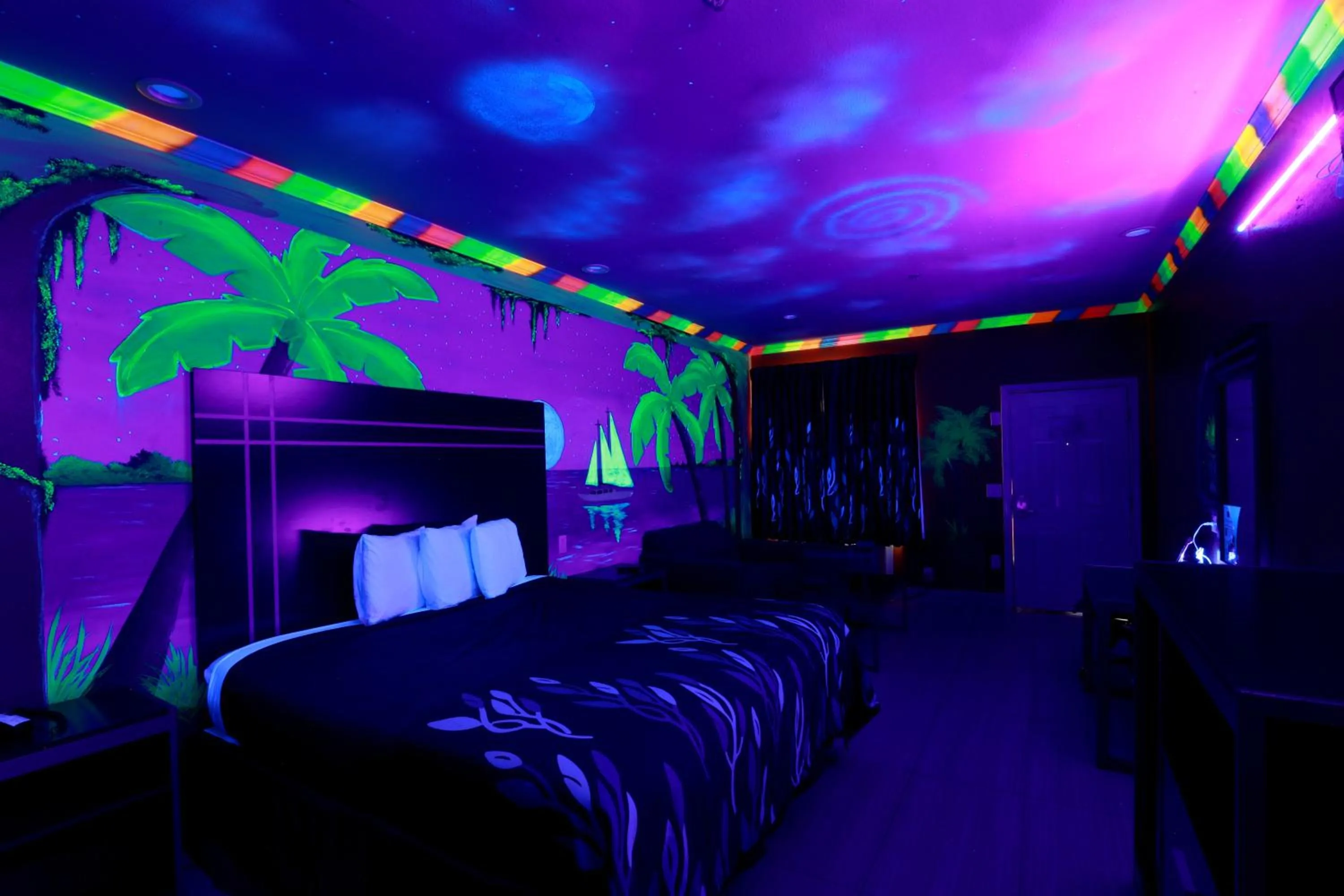 Photo of the whole room in Scottish Inn and Suites Houston-Jones Road