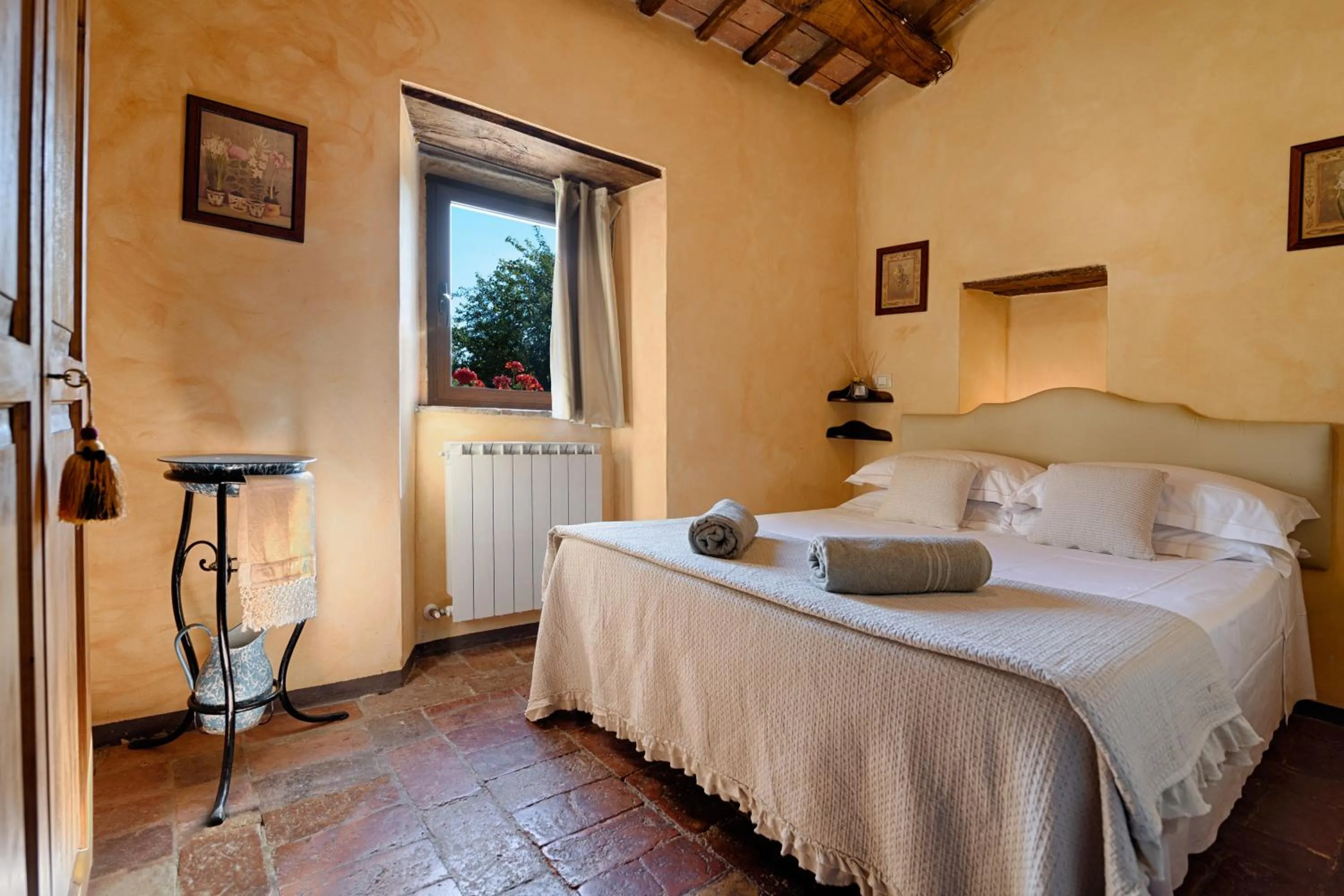 Bed in Monastero San Silvestro