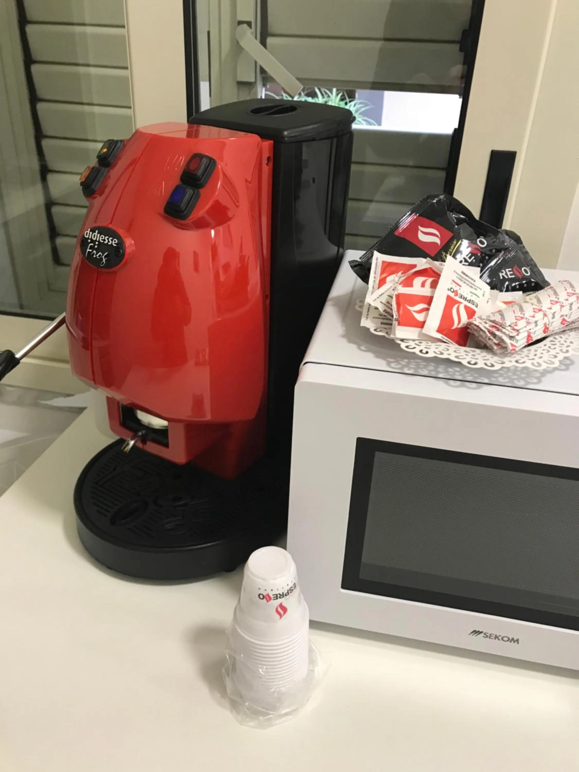Coffee/tea facilities in Terrazza Aragon Room and SPA