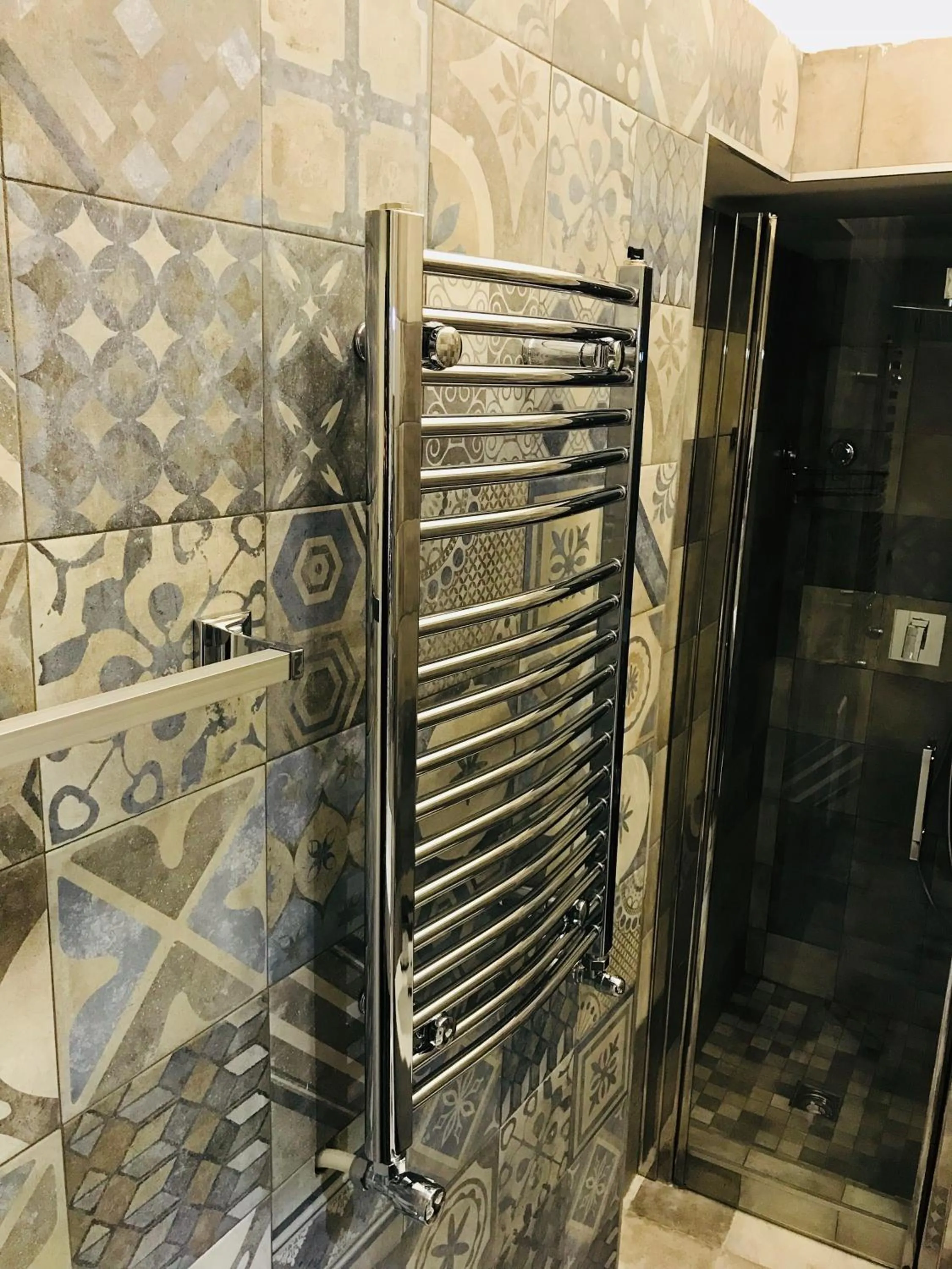 Bathroom in Terrazza Aragon Room and SPA