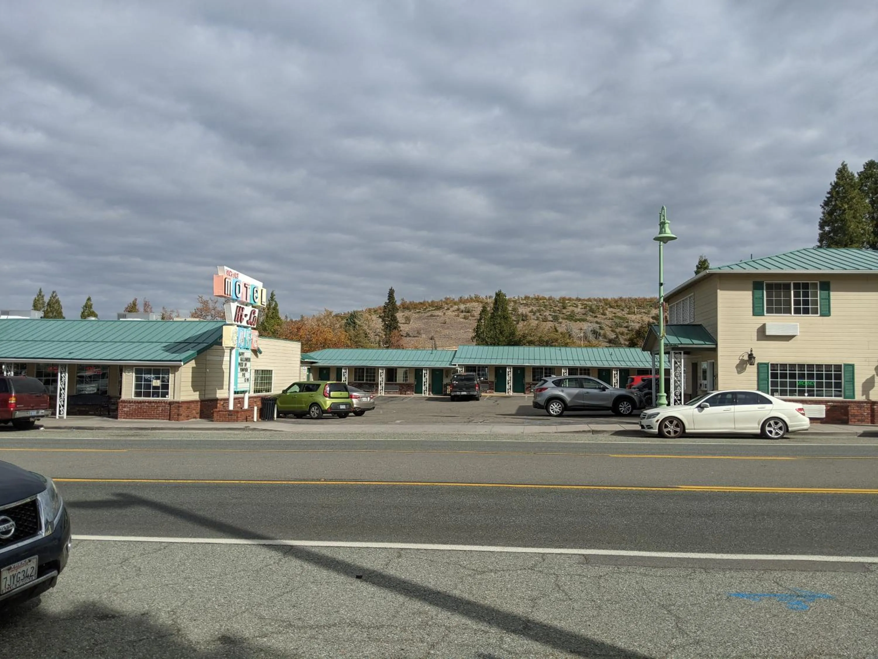 Hi-Lo Motel, Cafe and RV Park Mount Shasta Area