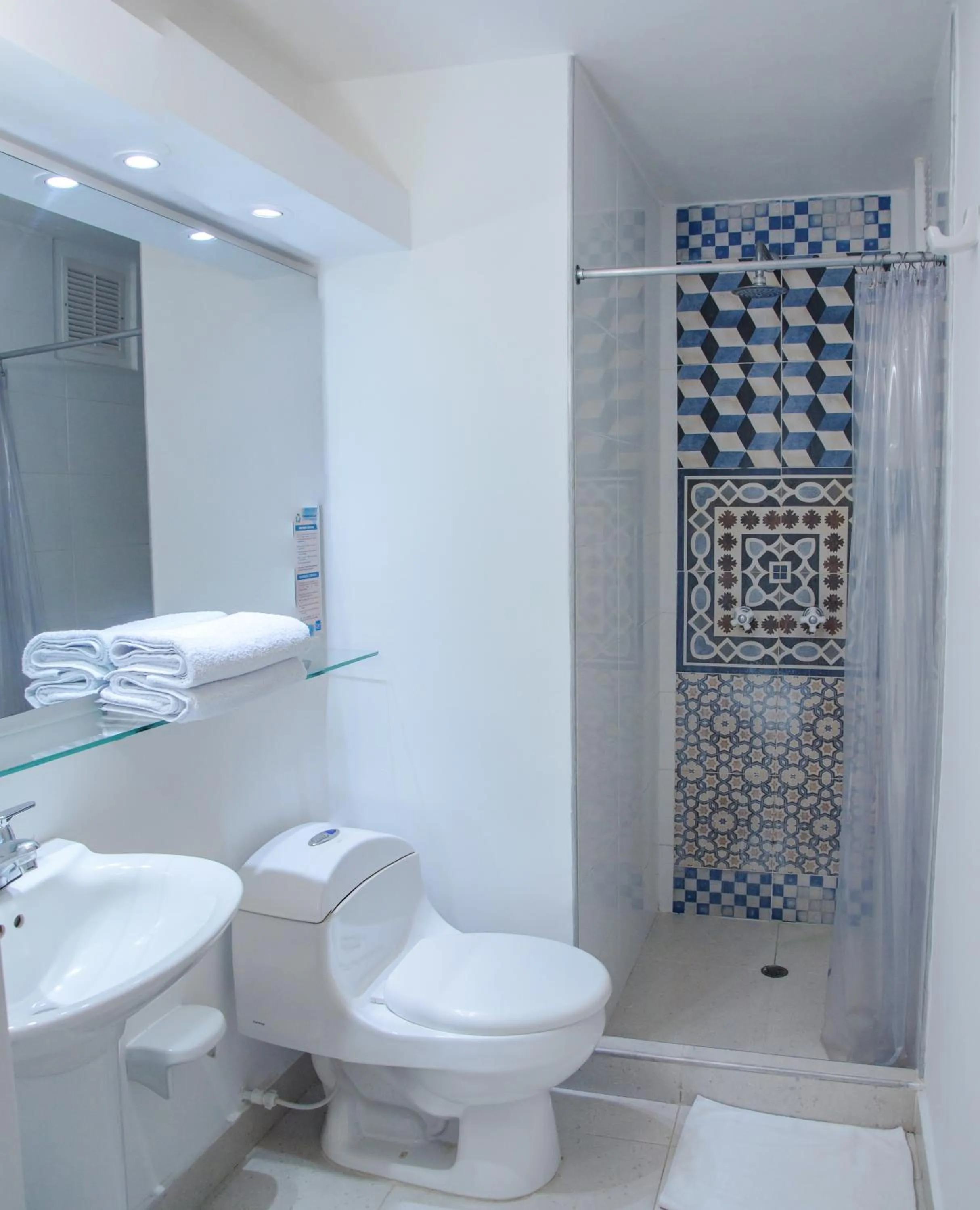 Bathroom in Hotel Be La Sierra