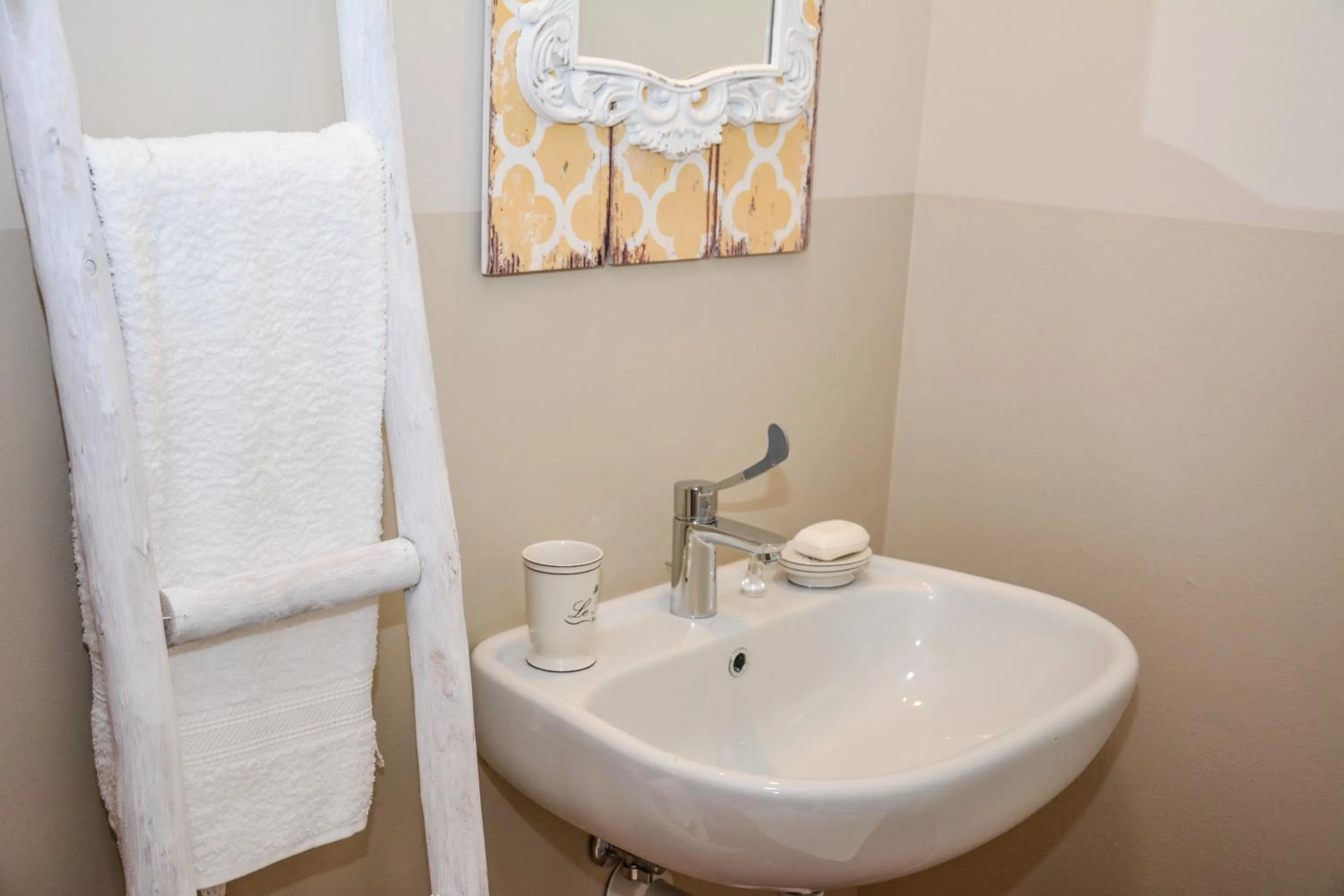 Bathroom in Villa degli Olivi Relais