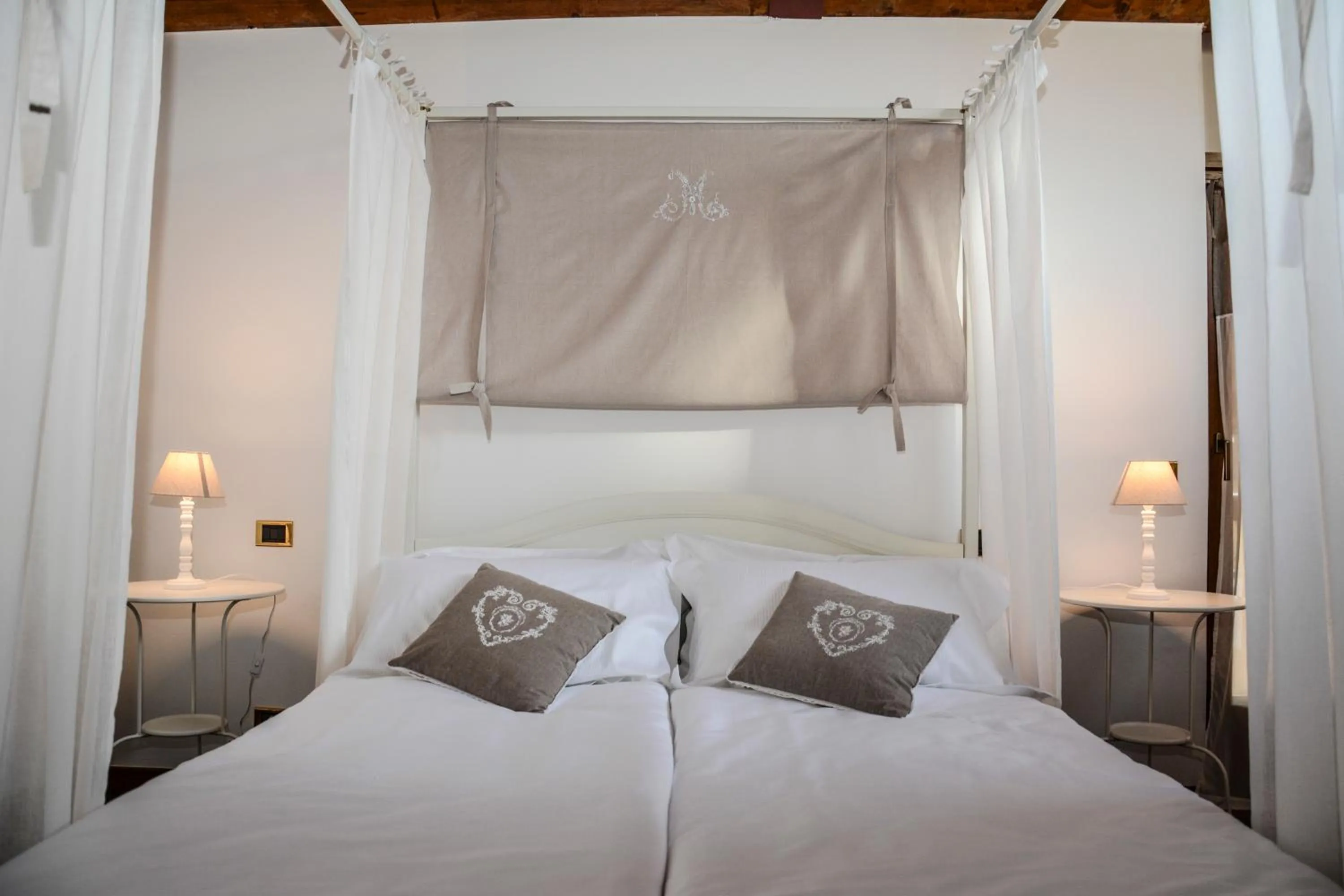 Bed in Villa degli Olivi Relais