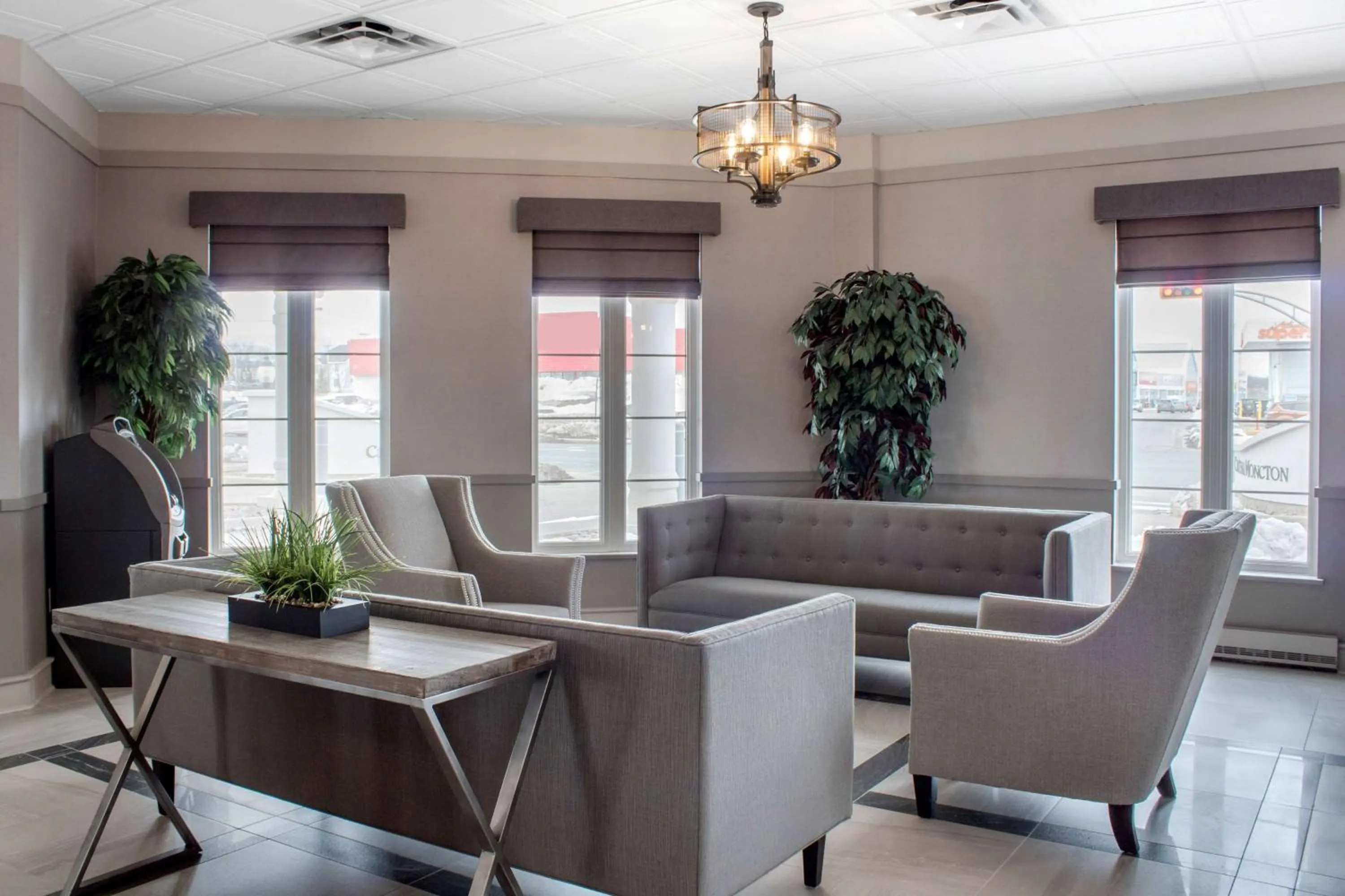 Lobby or reception in Chateau Moncton Trademark Collection by Wyndham