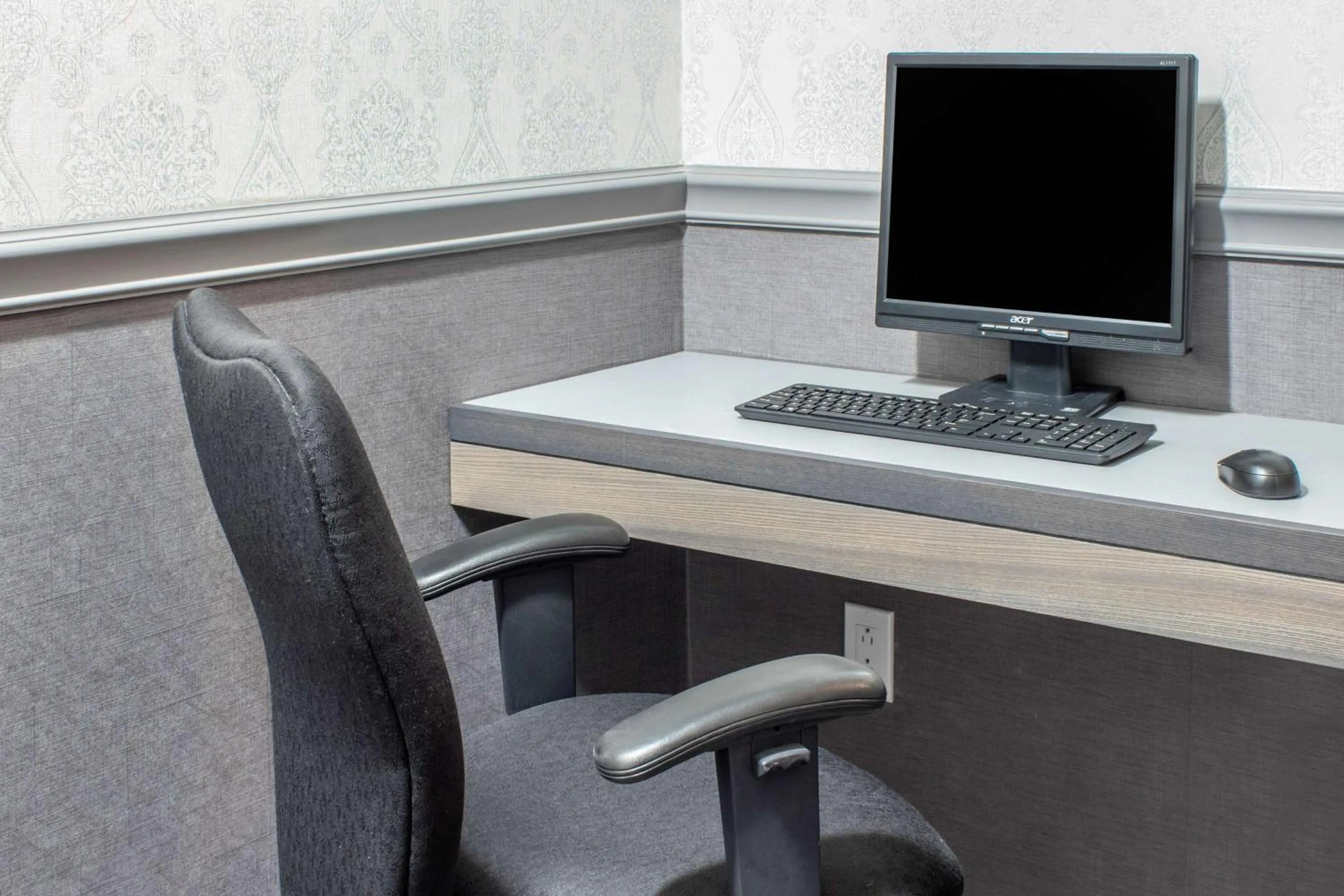 Business facilities in Chateau Moncton Trademark Collection by Wyndham