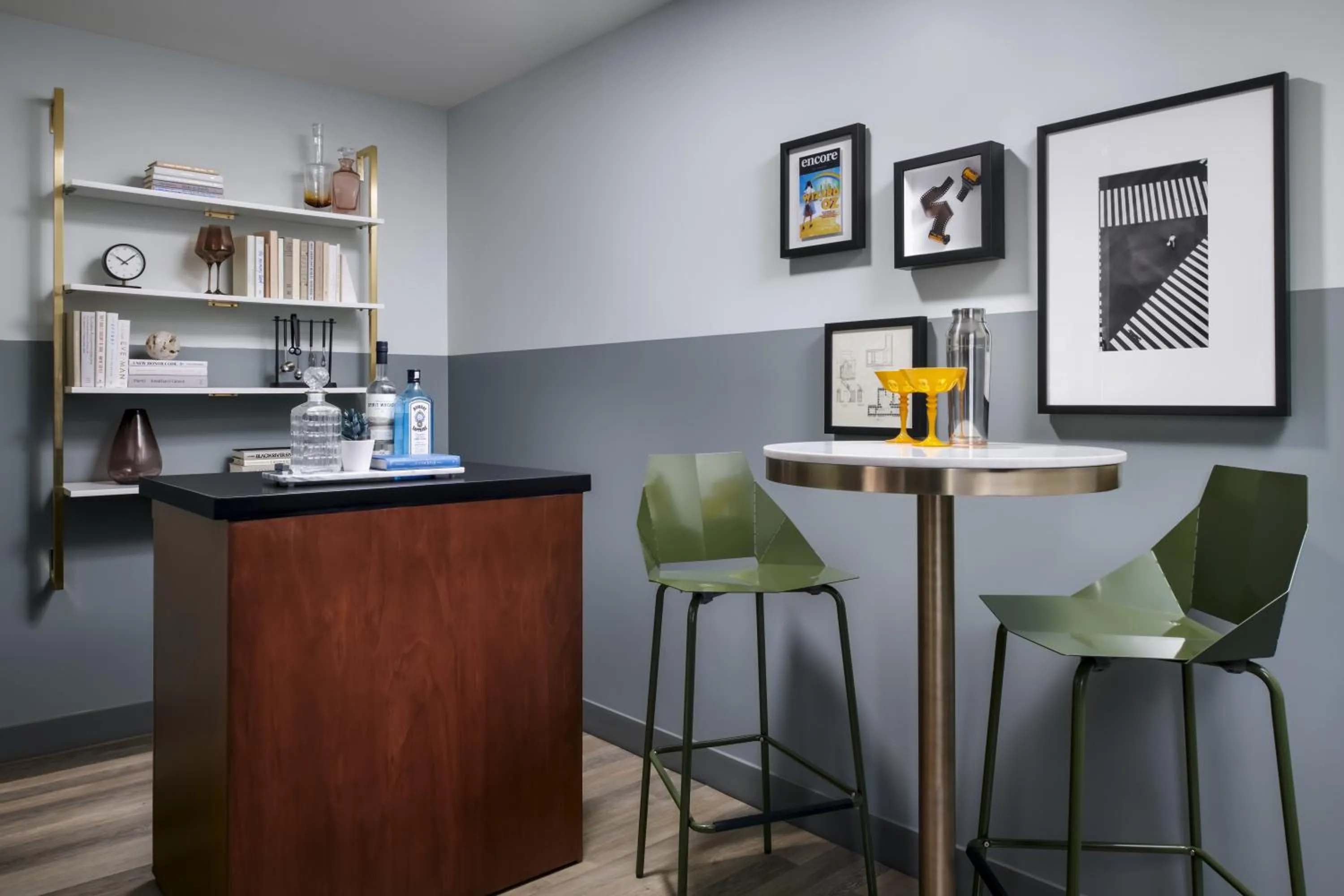 Living room in voco The Darwin - Atlanta Midtown by IHG