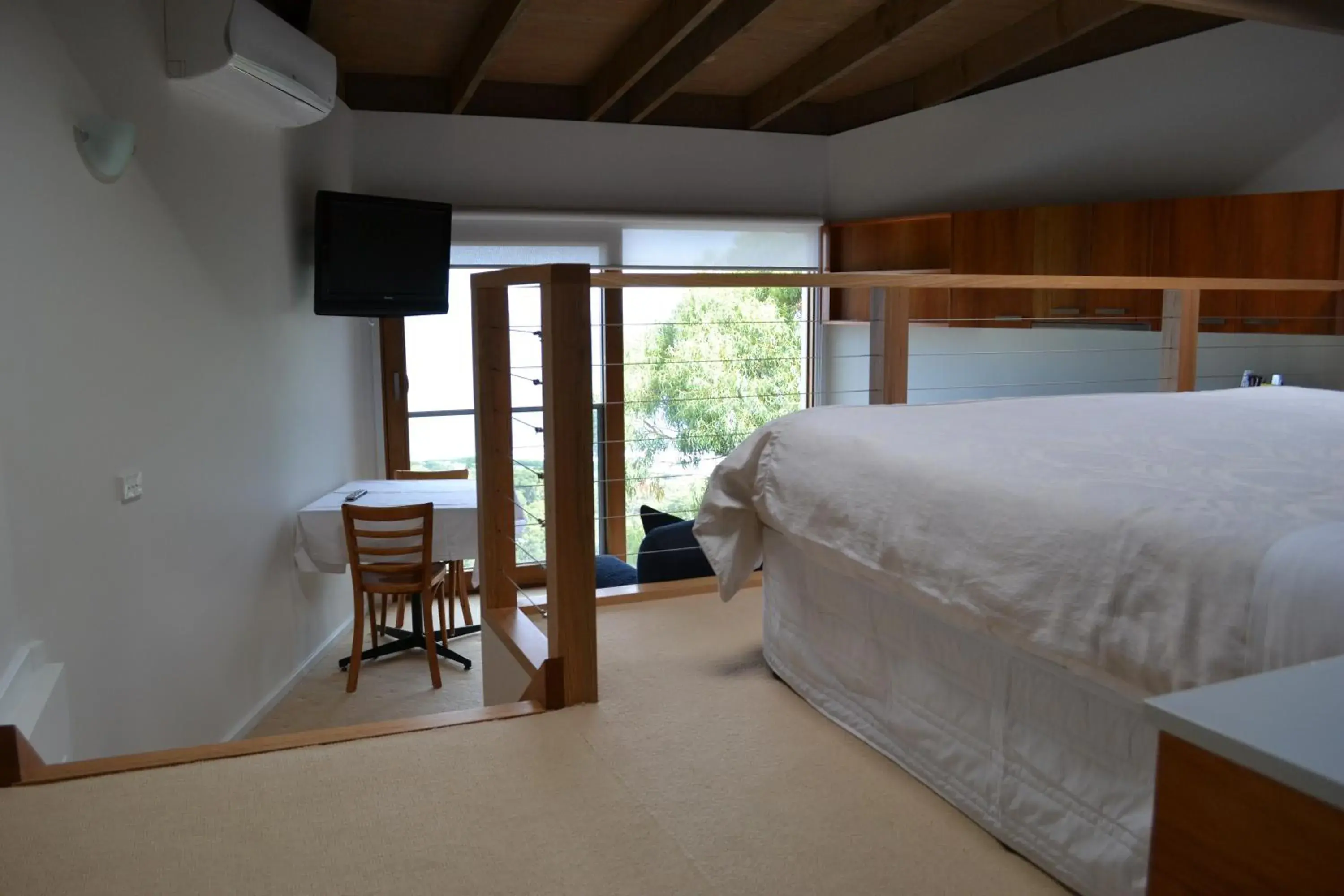 Double Studio in Chris's Beacon Point Restaurant & Villas Double Studio in Chris's Beacon Point Restaurant & Villas