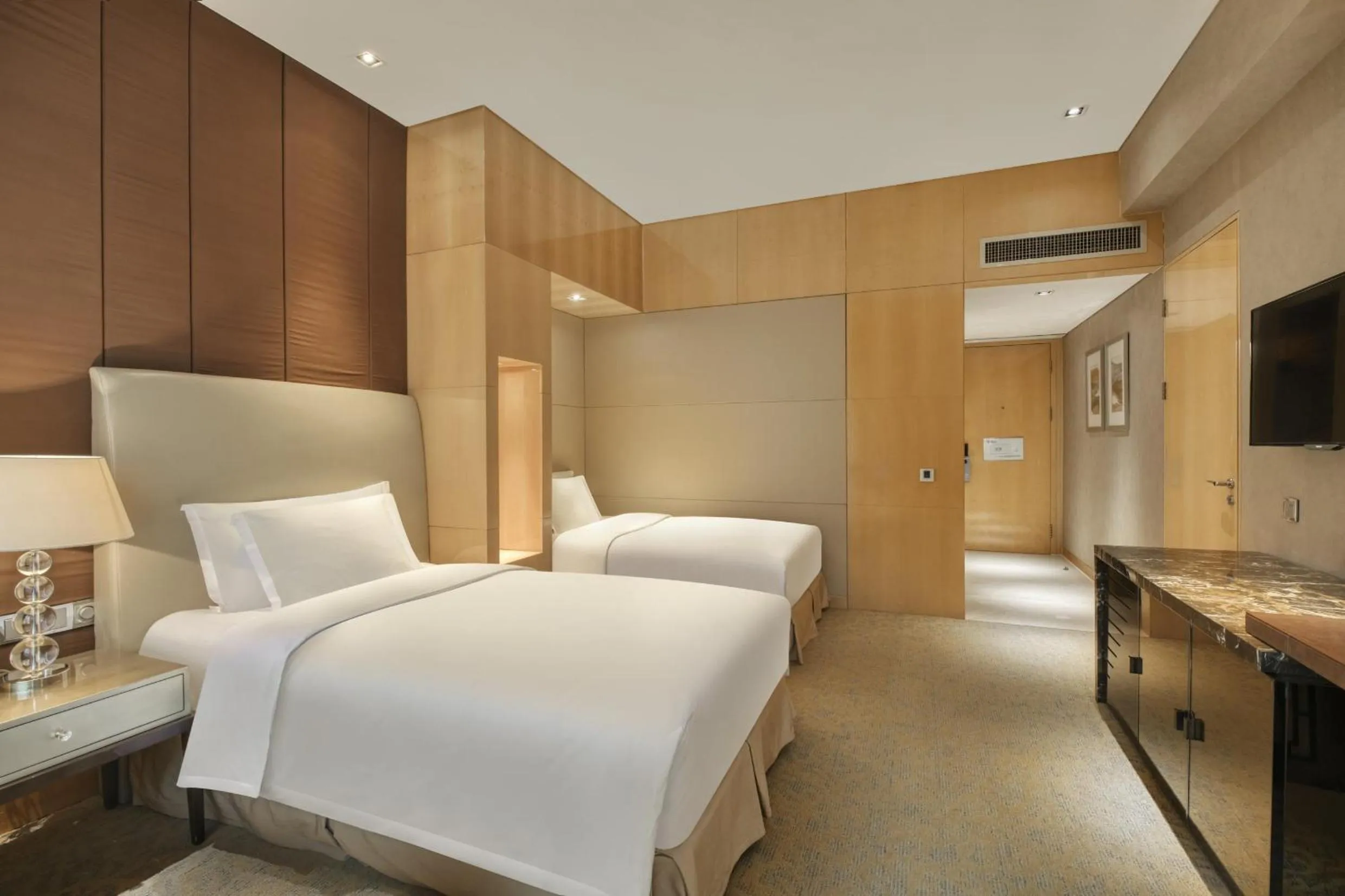 Photo of the whole room, Bed in Crowne Plaza Beijing Chaoyang U-Town by IHG