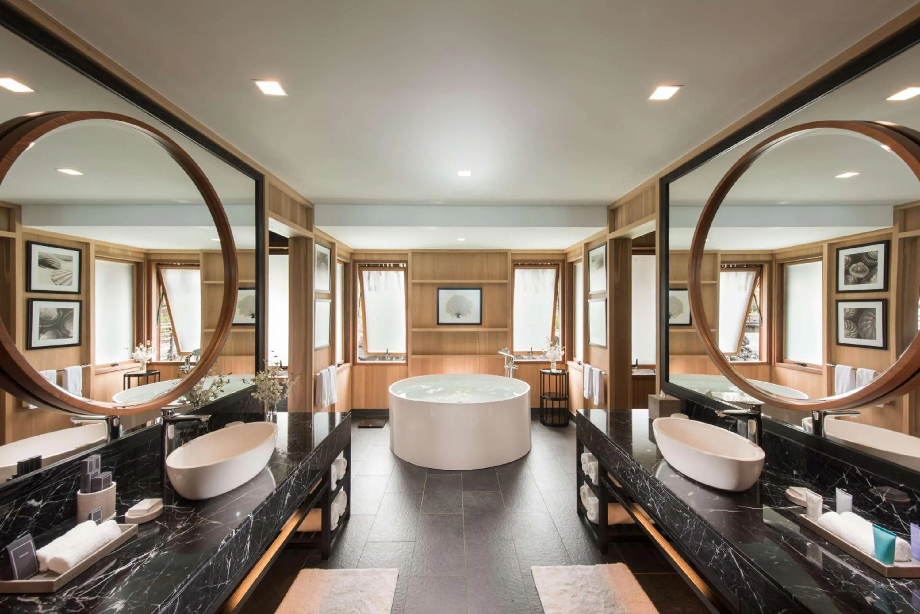 Bathroom in Conrad Bora Bora Nui