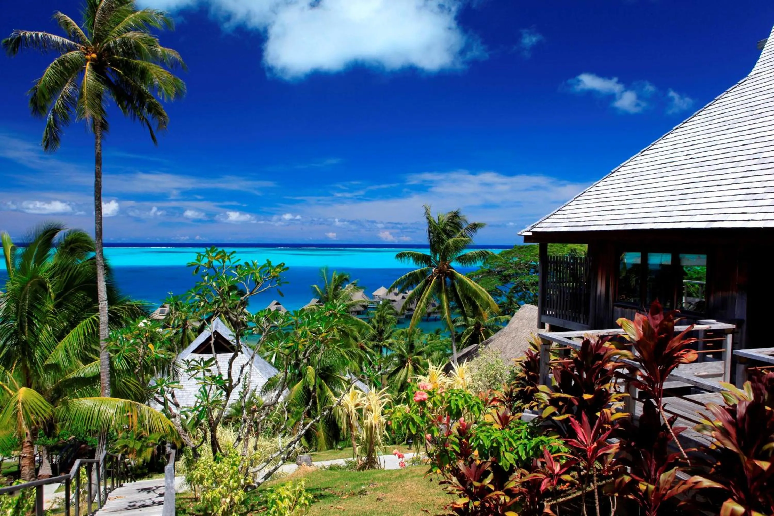 Property building in Conrad Bora Bora Nui