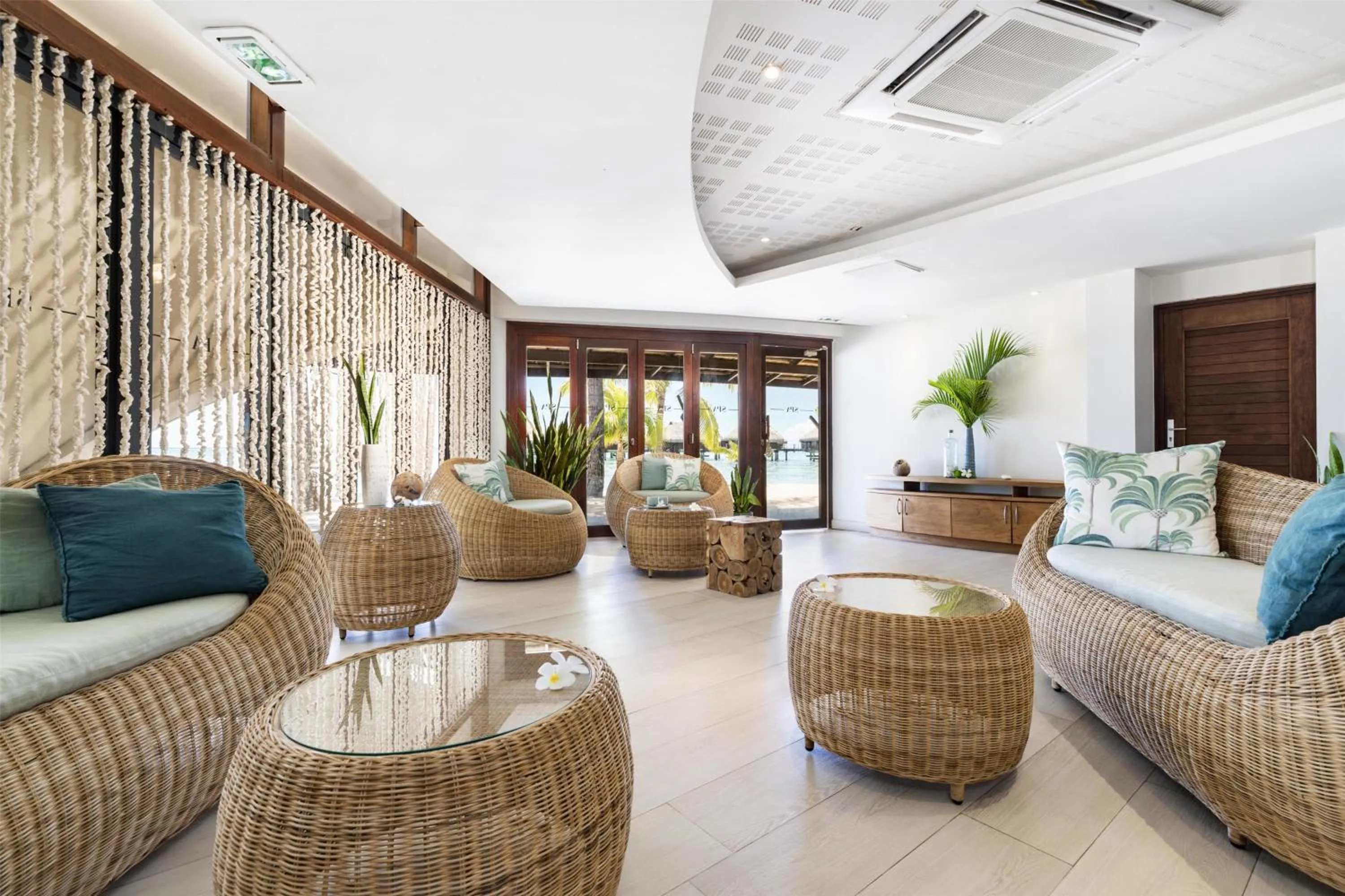 Sports in Hilton Moorea Lagoon Resort & Spa